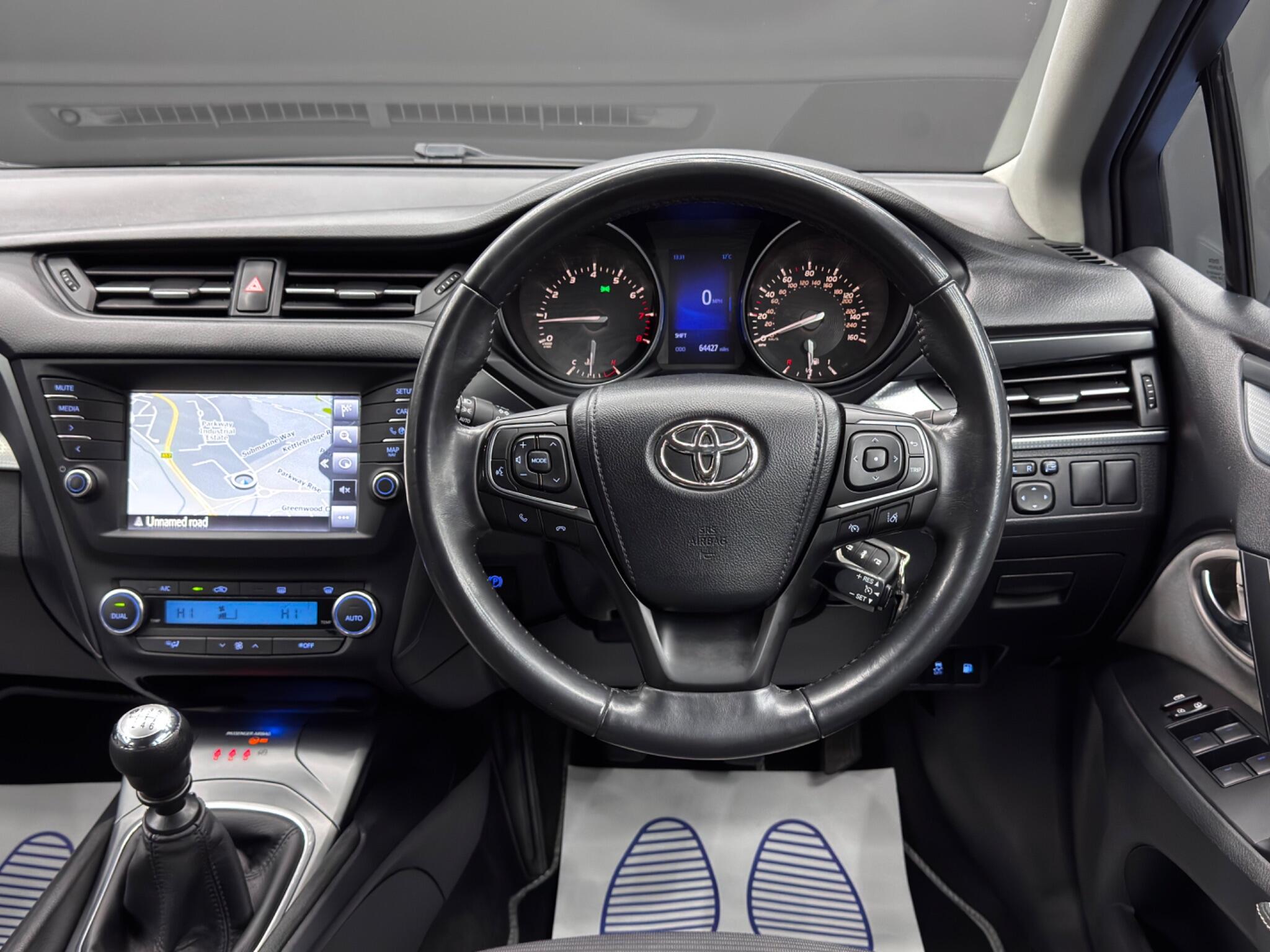 Toyota Avensis 1.8 V-Matic Business Edition Euro 6 4dr 4dr Manual 2025