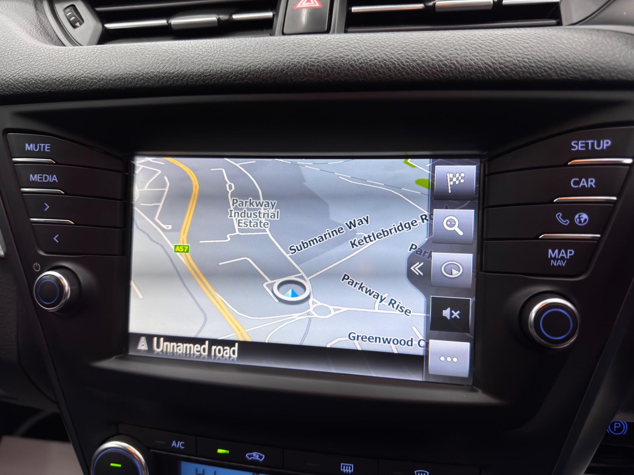 Toyota Avensis 1.8 V-Matic Business Edition Euro 6 4dr 4dr Manual 2025