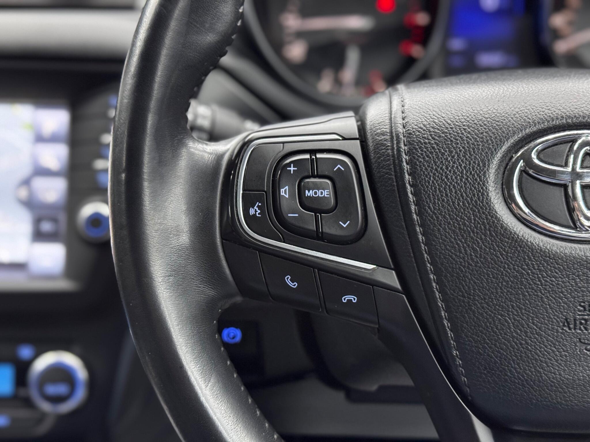 Toyota Avensis 1.8 V-Matic Business Edition Euro 6 4dr 4dr Manual 2025