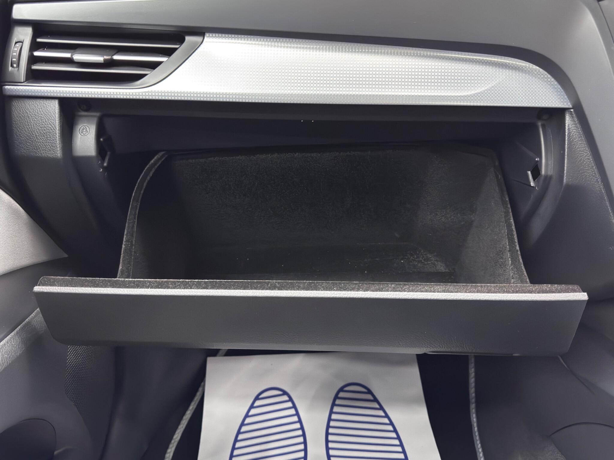 Toyota Avensis 1.8 V-Matic Business Edition Euro 6 4dr 4dr Manual 2025