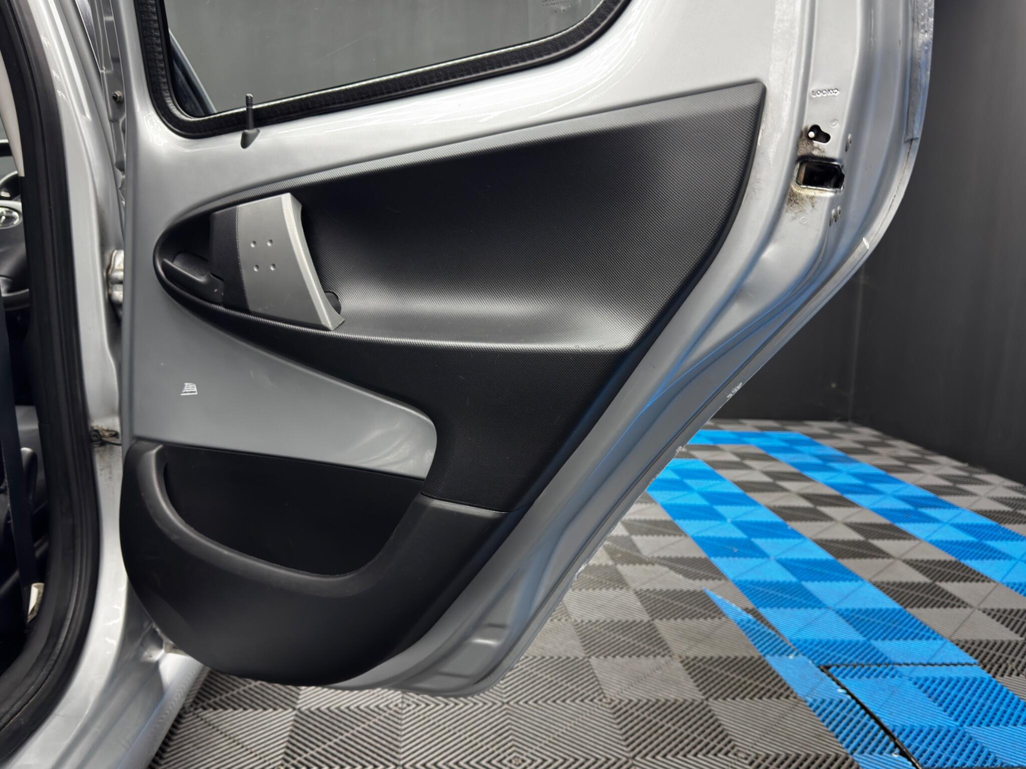 Toyota Aygo 1.0 VVT-i Ice Euro 5 5dr 5dr Manual 2025