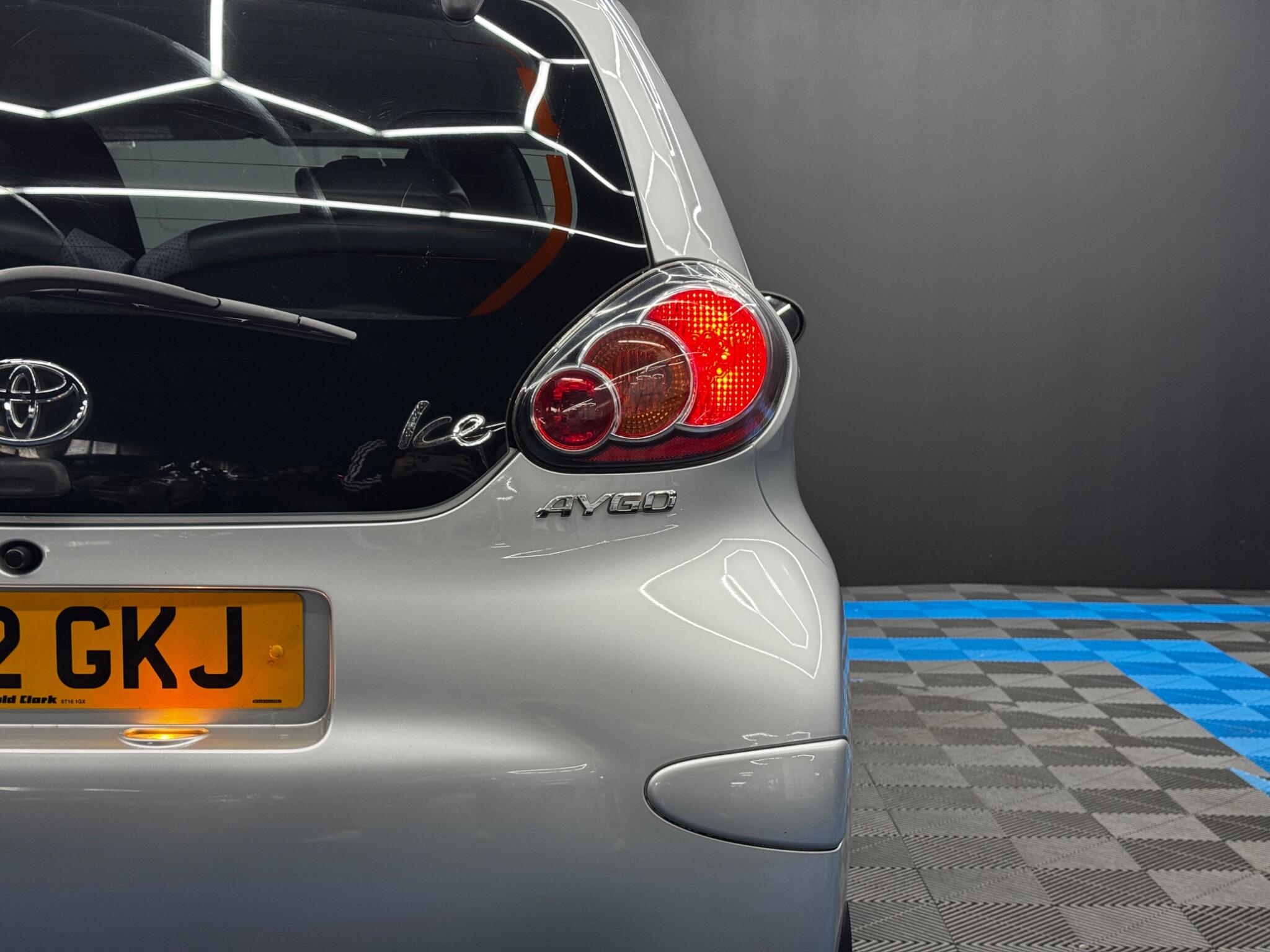 Toyota Aygo 1.0 VVT-i Ice Euro 5 5dr 5dr Manual 2025