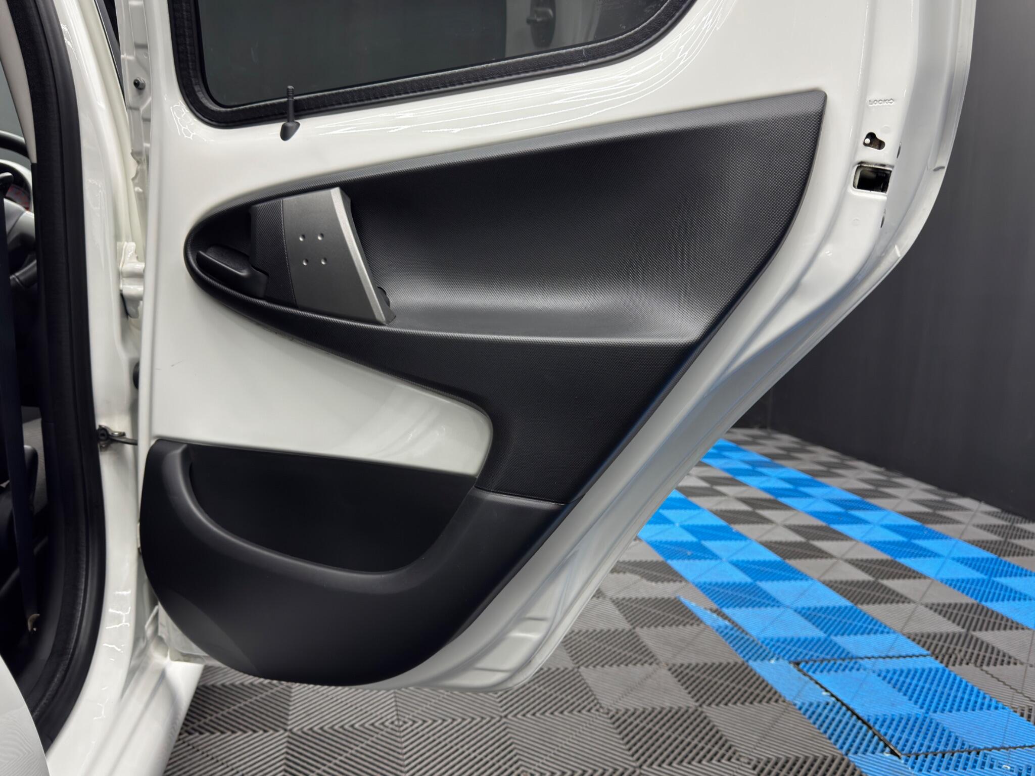 Toyota Aygo 1.0 VVT-i Move MultiMode Euro 5 5dr 5dr Automatic 2026