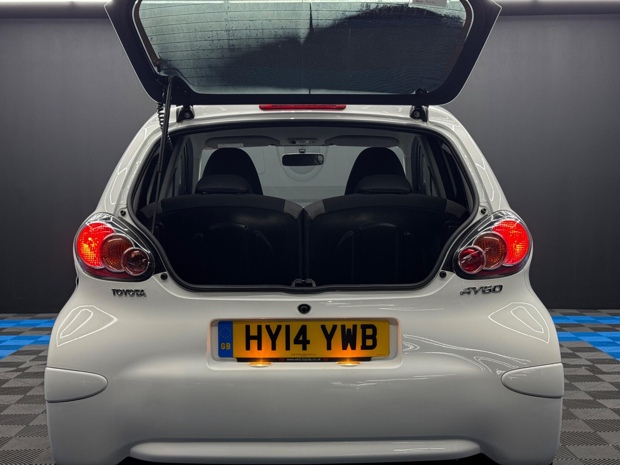 Toyota Aygo 1.0 VVT-i Move MultiMode Euro 5 5dr 5dr Automatic 2026