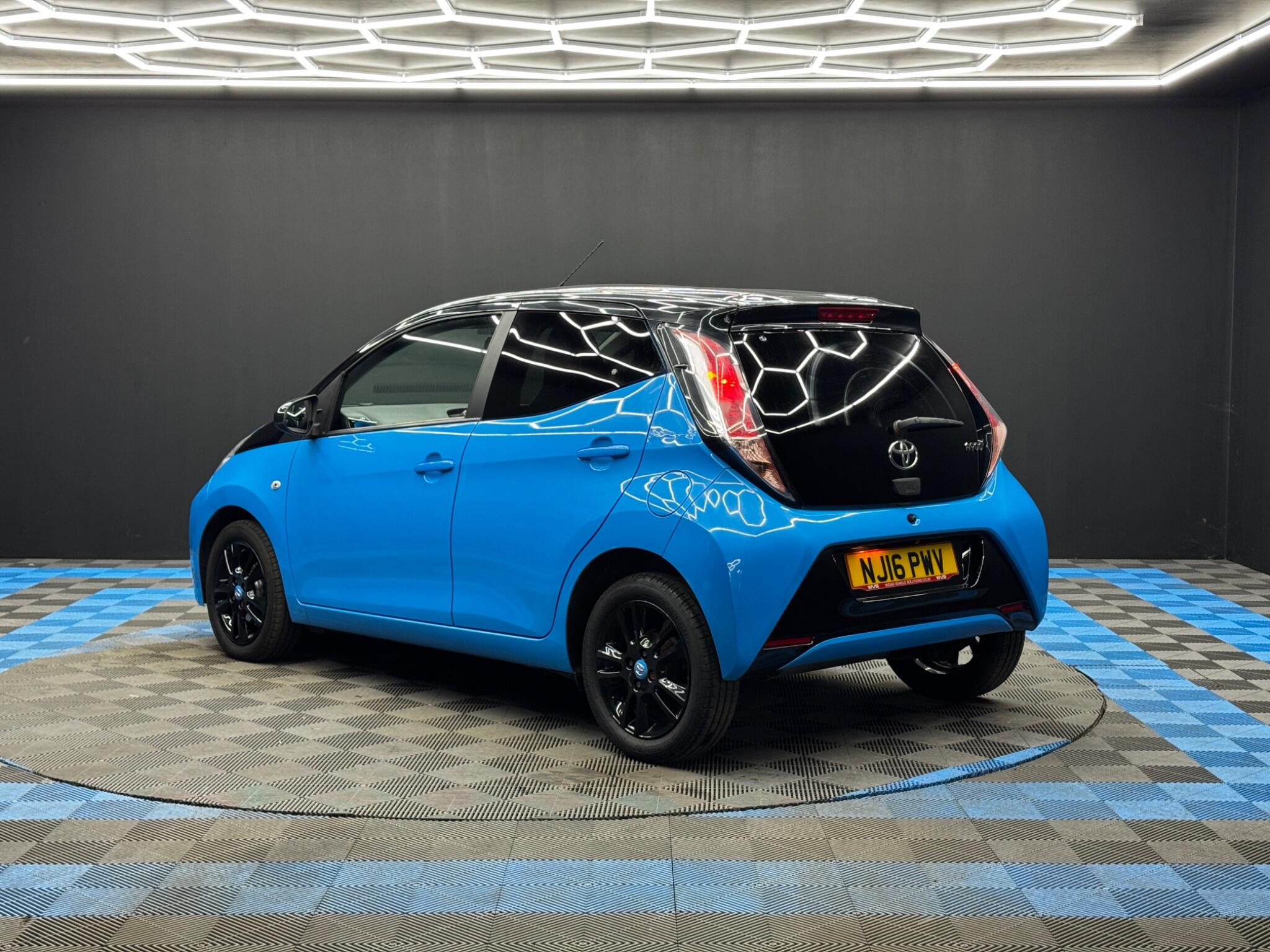 Toyota Aygo 1.0 VVT-i x-cite Euro 6 5dr 5dr Manual 2026