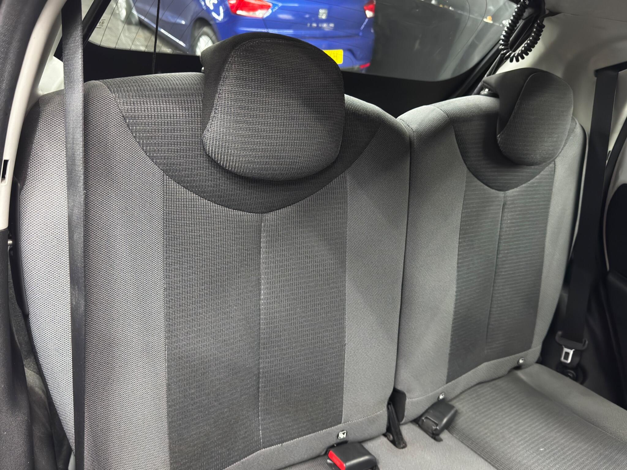 Toyota Aygo 1.0 VVT-i x-play Euro 6 5dr (Safety Sense) 5dr Manual 2026