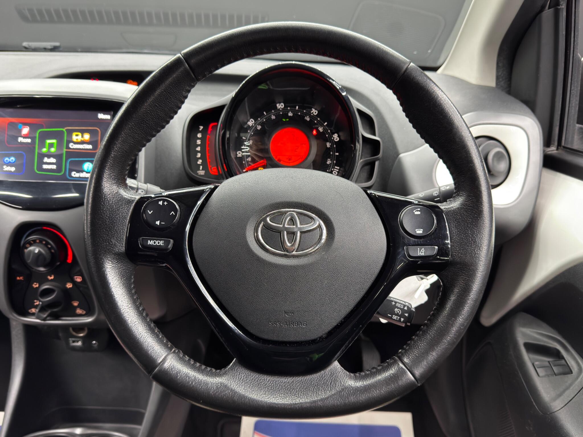 Toyota Aygo 1.0 VVT-i x-play Euro 6 5dr (Safety Sense) 5dr Manual 2026