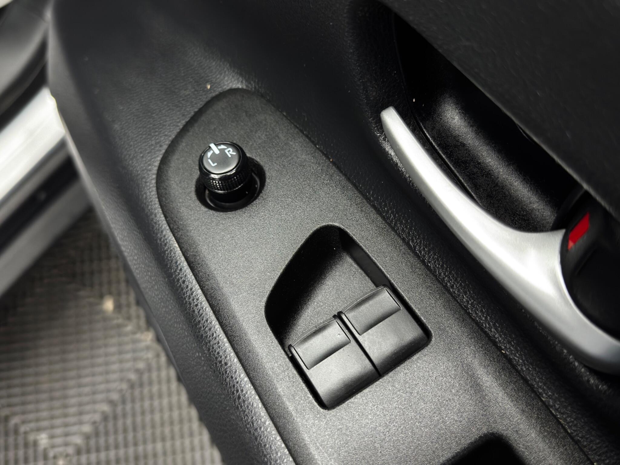 Toyota Aygo x 1.0 VVT-i Pure Euro 6 (s/s) 5dr 5dr Manual 2025