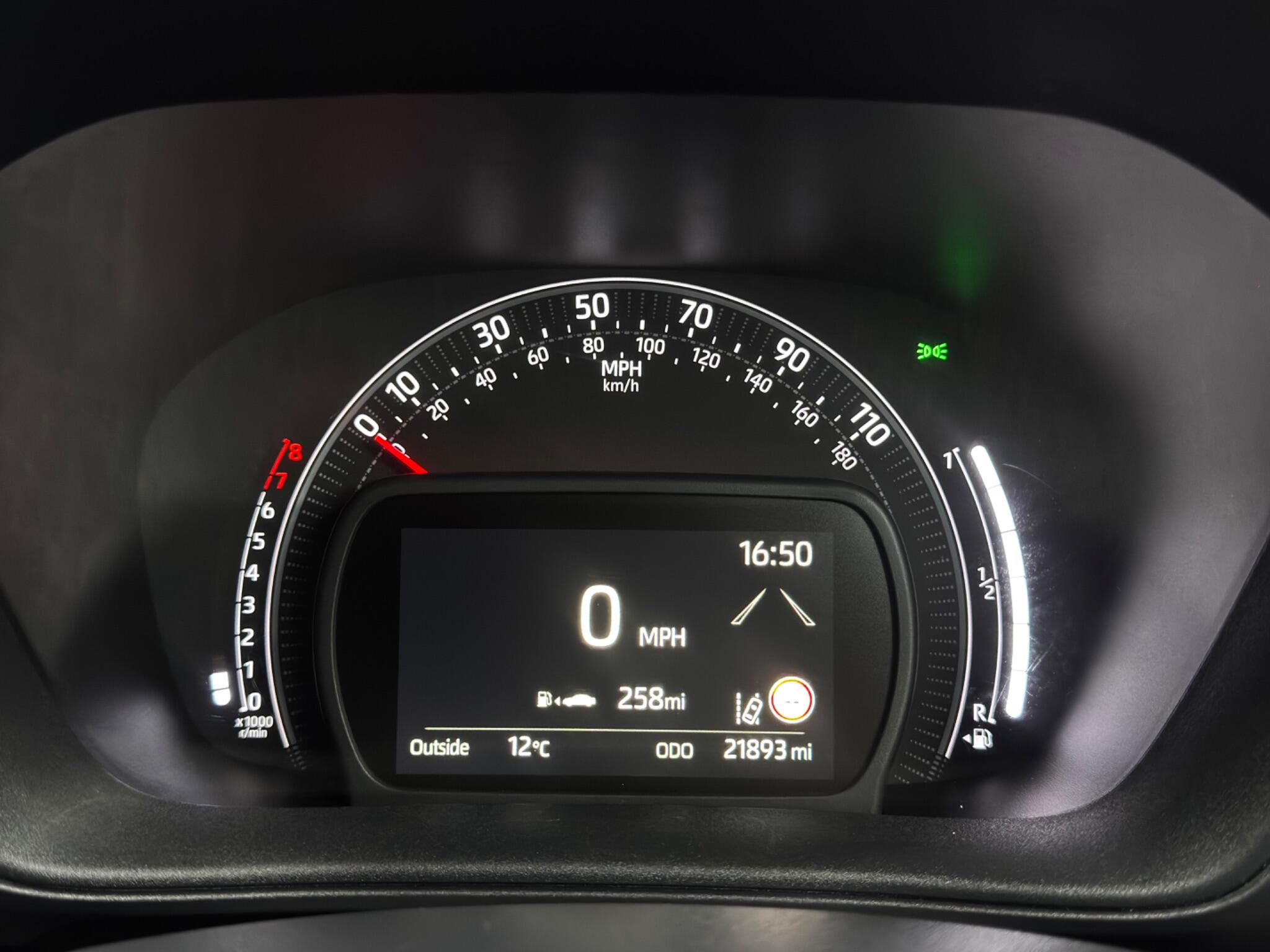 Toyota Aygo x 1.0 VVT-i Pure Euro 6 (s/s) 5dr 5dr Manual 2025