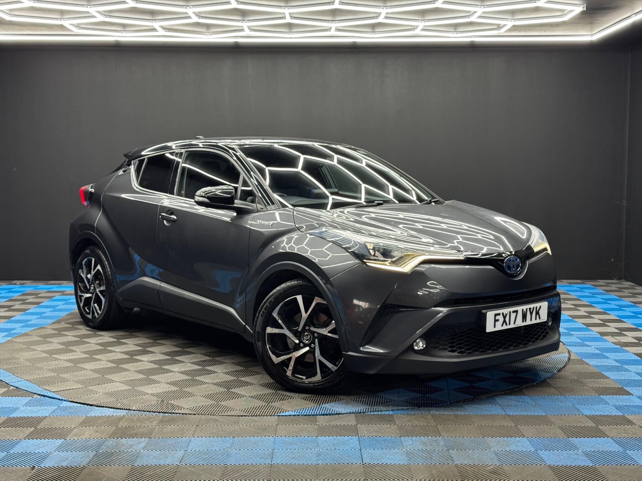 Toyota C-HR 1.8 VVT-h Dynamic CVT Euro 6 (s/s) 5dr 5dr Automatic 2026