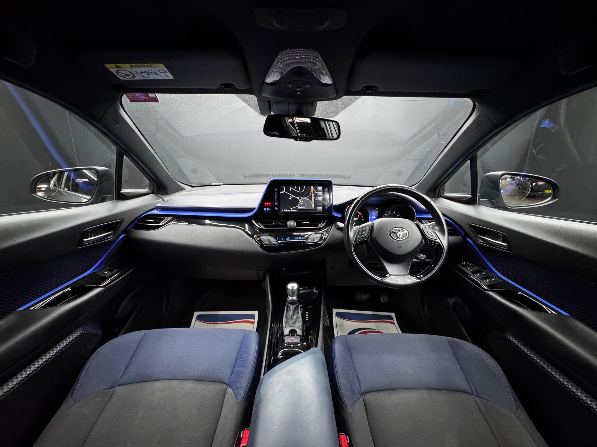 Toyota C-HR 1.8 VVT-h Dynamic CVT Euro 6 (s/s) 5dr 5dr Automatic 2026