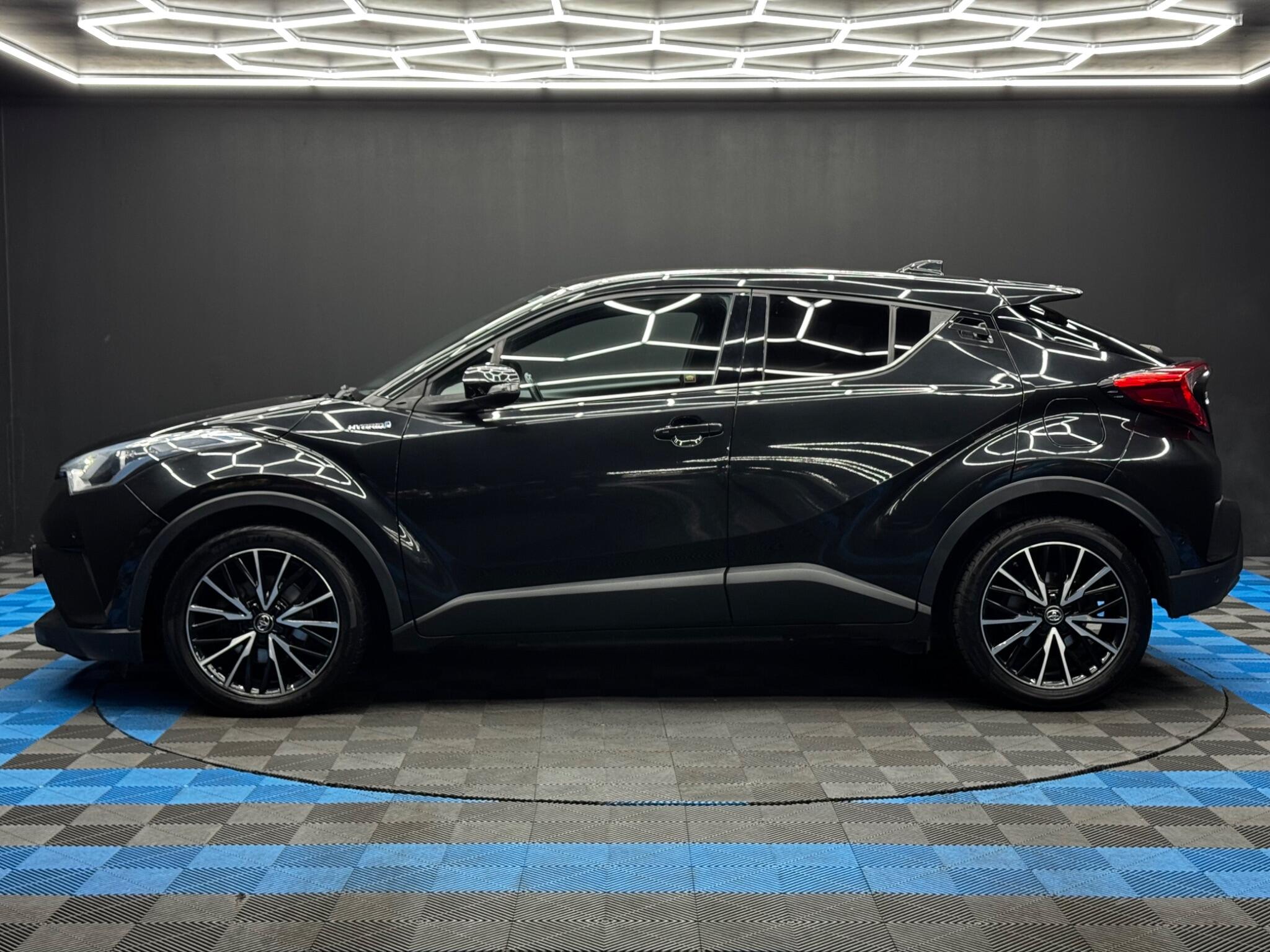 Toyota C-HR 1.8 VVT-h Excel CVT Euro 6 (s/s) 5dr 5dr Automatic 2025