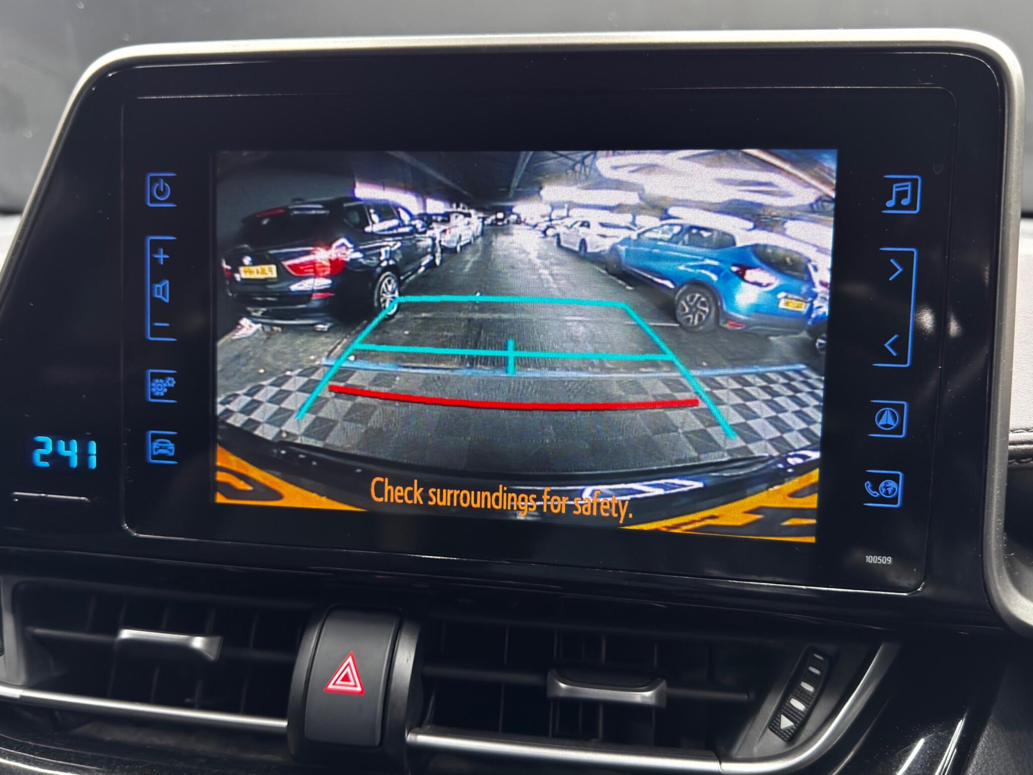 Toyota C-HR 1.8 VVT-h Excel CVT Euro 6 (s/s) 5dr 5dr Automatic 2025