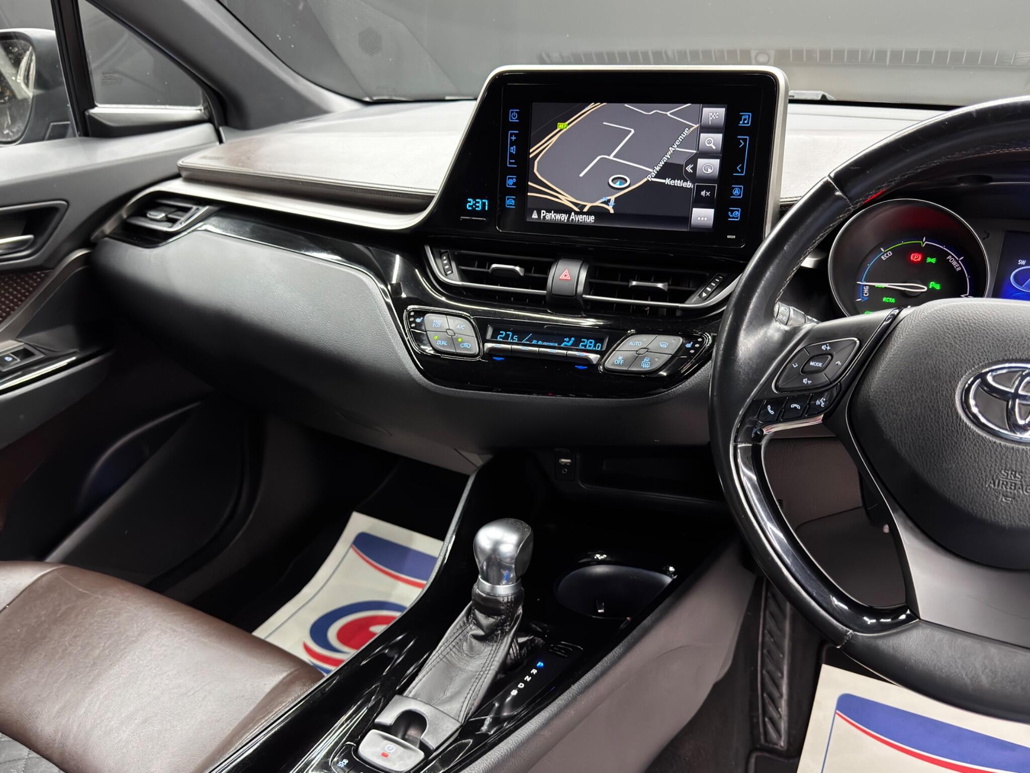 Toyota C-HR 1.8 VVT-h Excel CVT Euro 6 (s/s) 5dr 5dr Automatic 2025