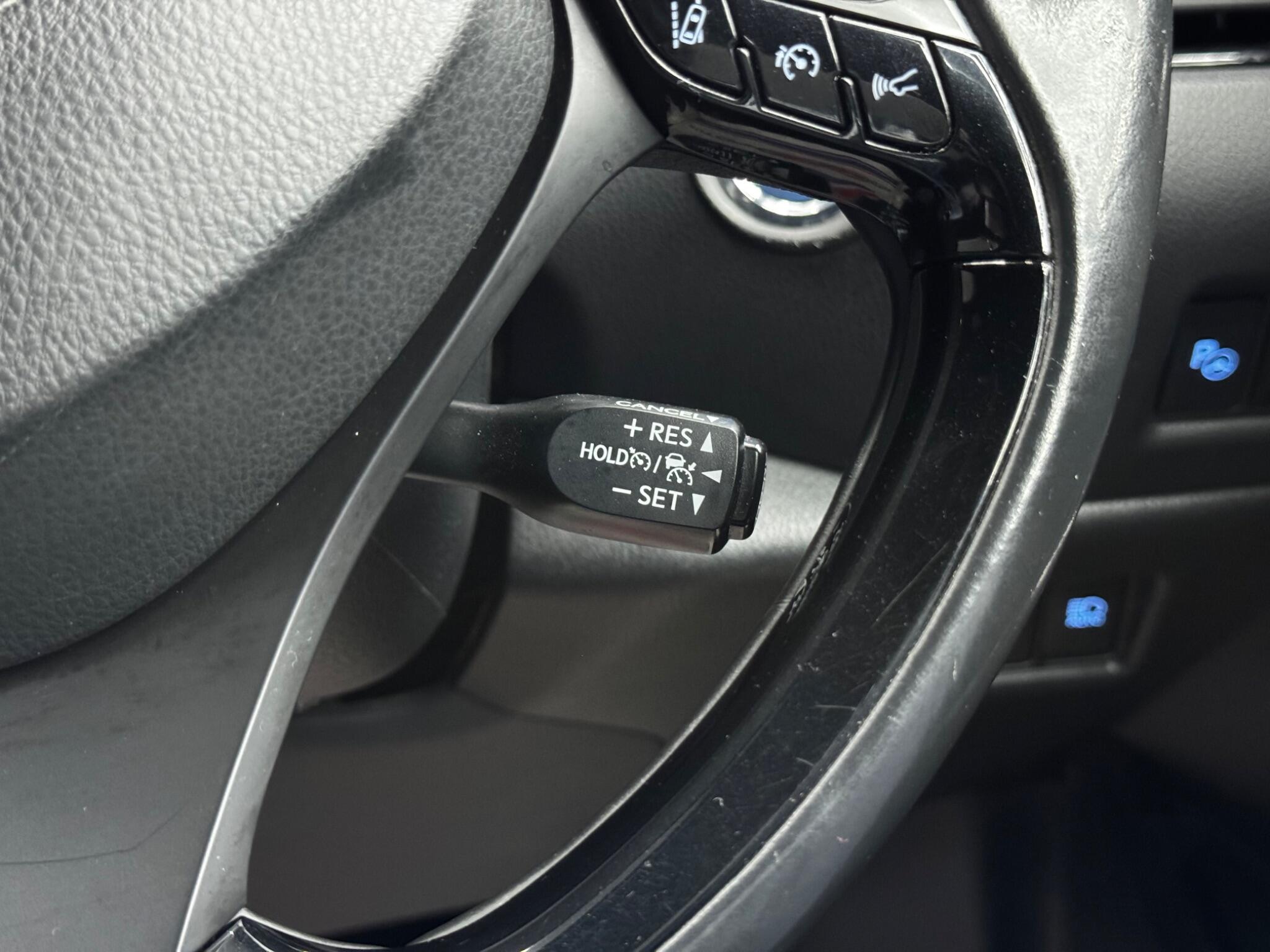 Toyota C-HR 1.8 VVT-h Excel CVT Euro 6 (s/s) 5dr 5dr Automatic 2025