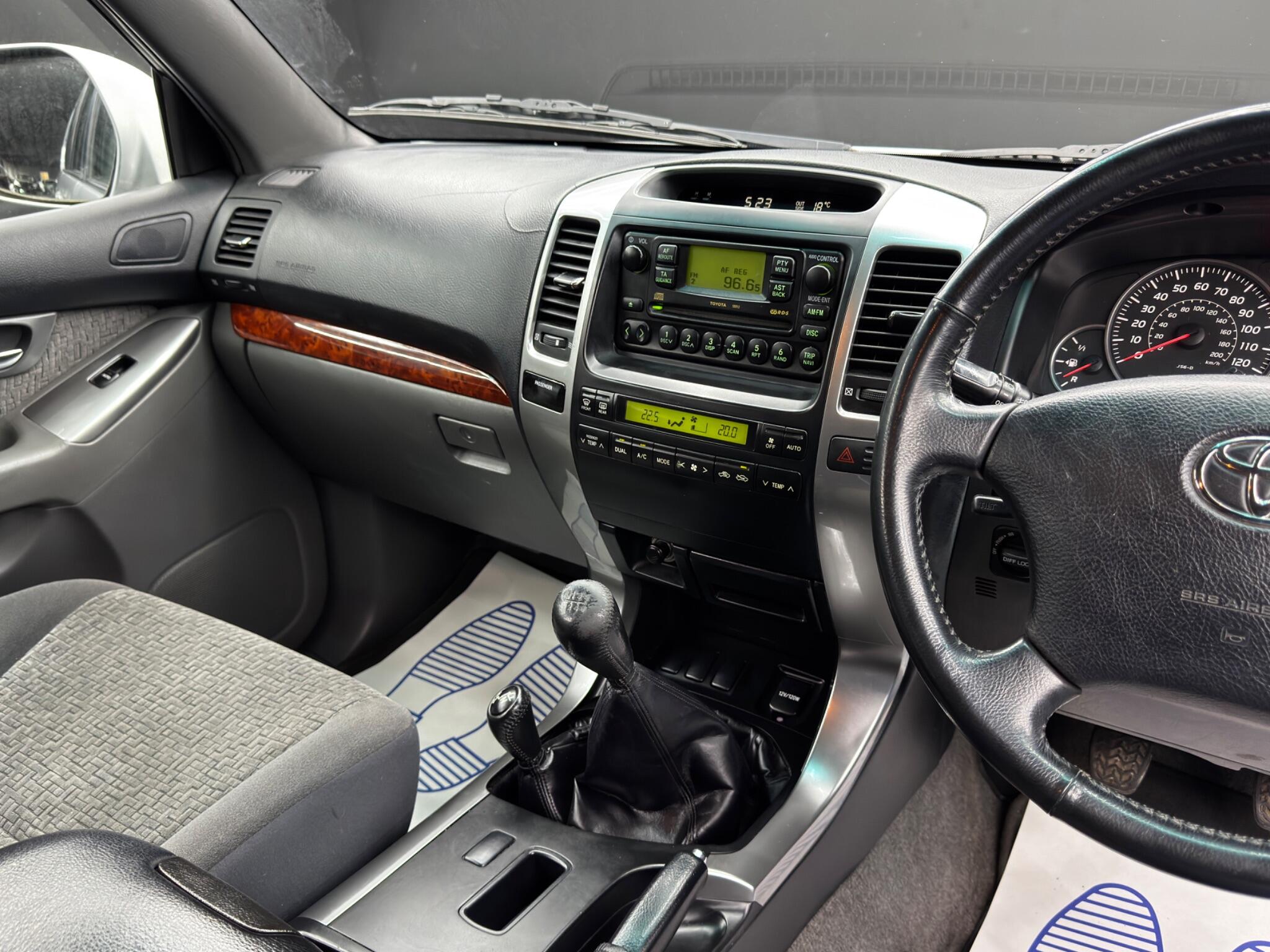 Toyota Land Cruiser 3.0 D-4D LC3 5dr 5dr Manual 2026
