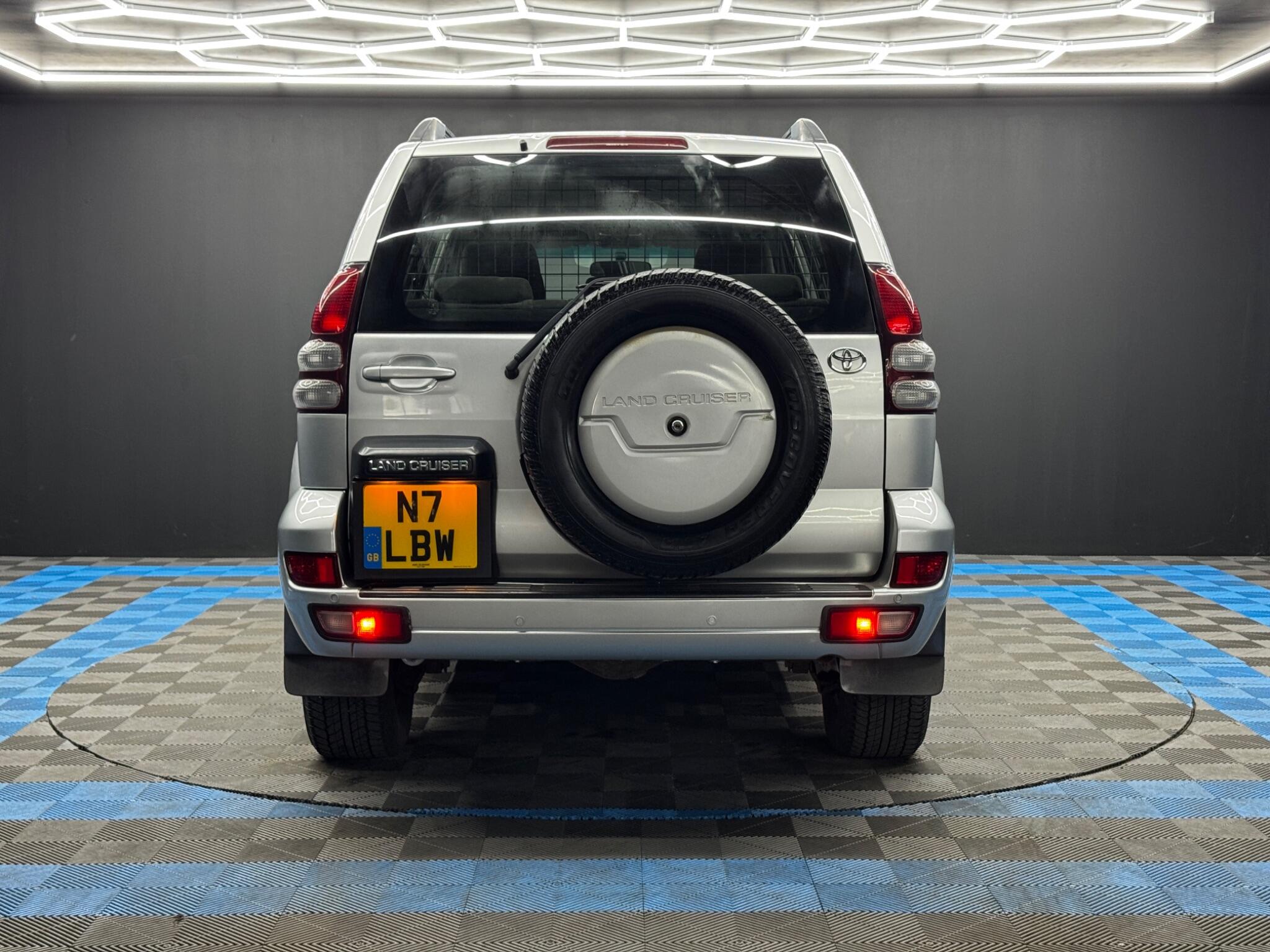 Toyota Land Cruiser 3.0 D-4D LC3 5dr 5dr Manual 2026