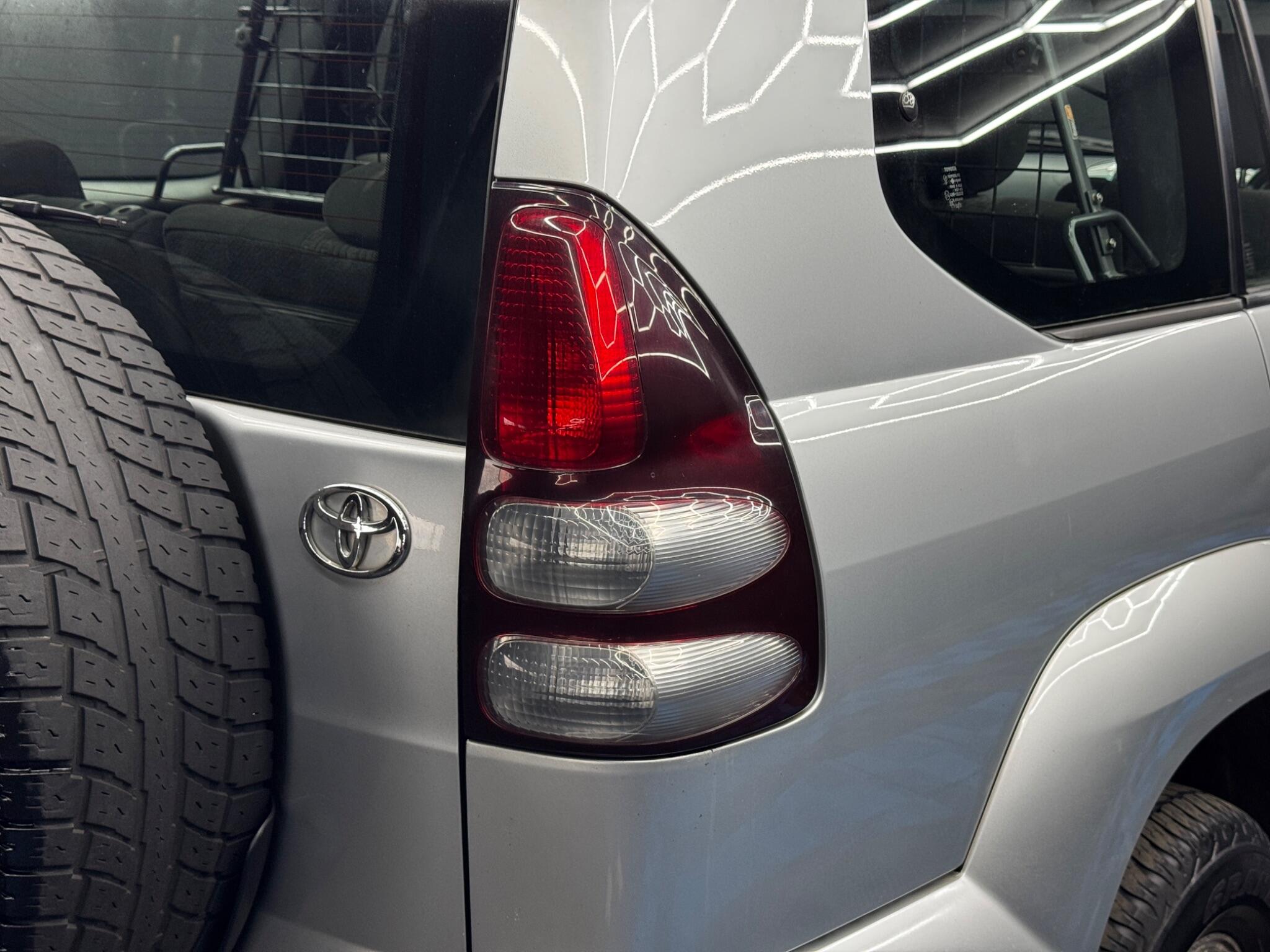 Toyota Land Cruiser 3.0 D-4D LC3 5dr 5dr Manual 2026