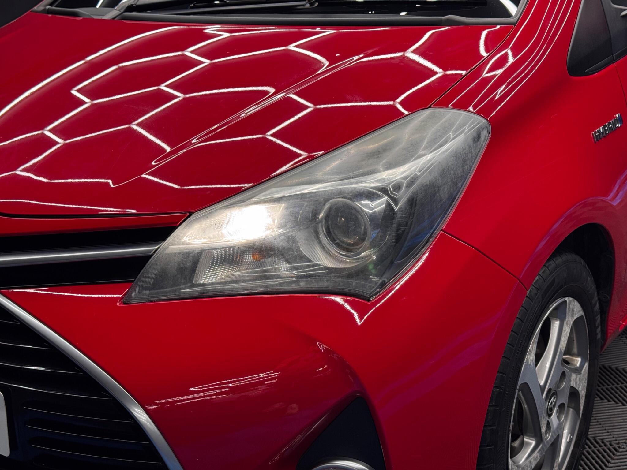 Toyota Yaris 1.5 VVT-h Icon E-CVT Euro 6 5dr 5dr Automatic 2025