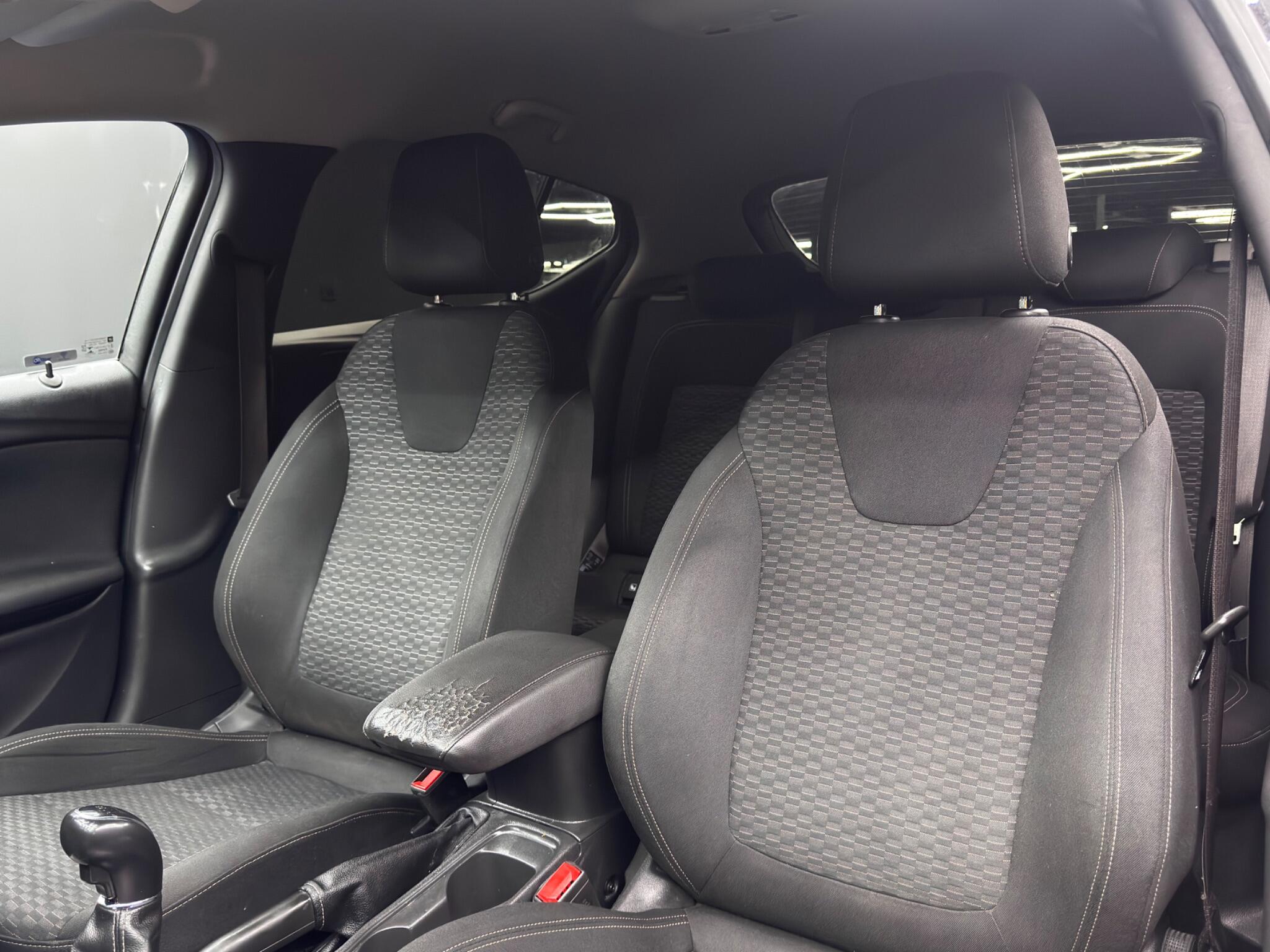 Vauxhall Astra 1.4i Turbo SRi Nav Euro 6 5dr 5dr Manual 2025