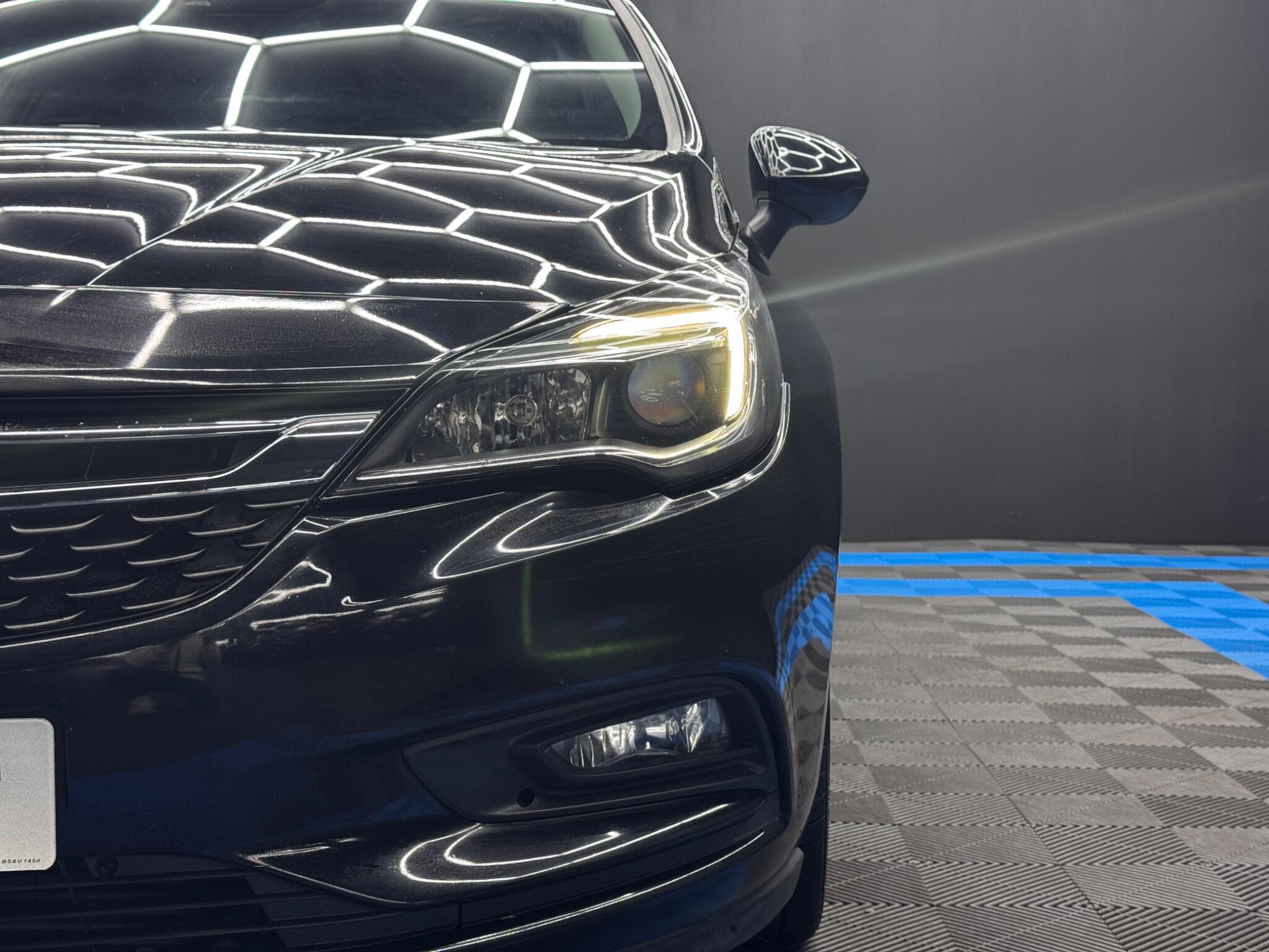 Vauxhall Astra 1.4i Turbo SRi Nav Euro 6 5dr 5dr Manual 2025