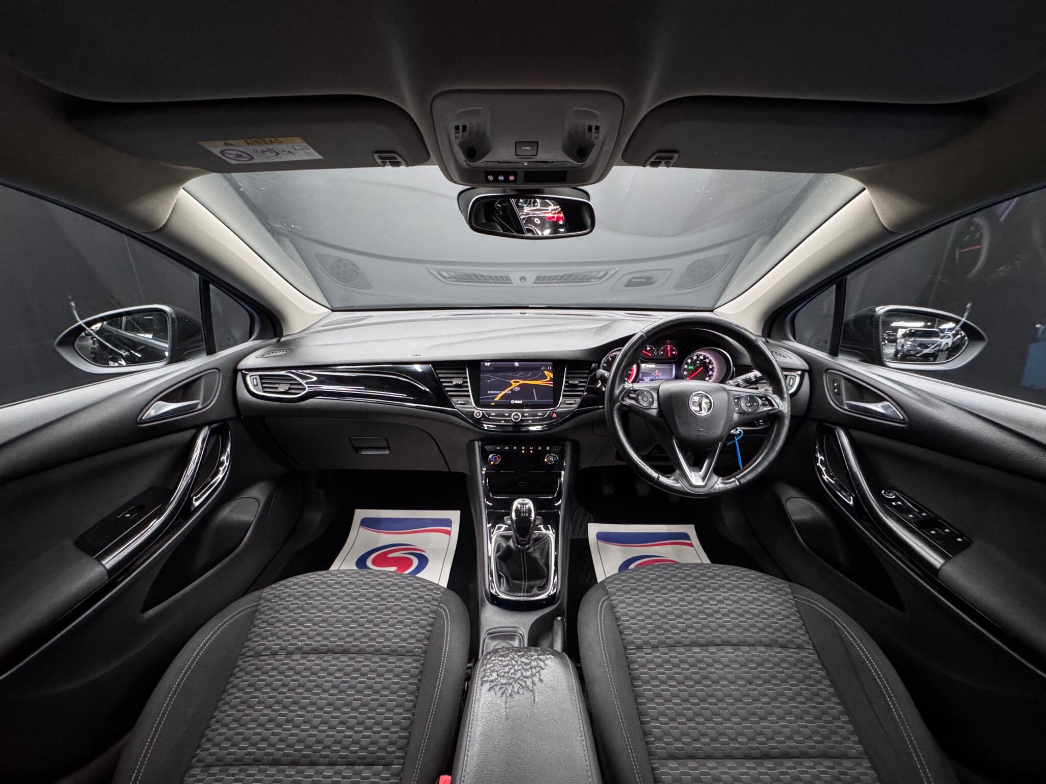 Vauxhall Astra 1.4i Turbo SRi Nav Euro 6 5dr 5dr Manual 2025