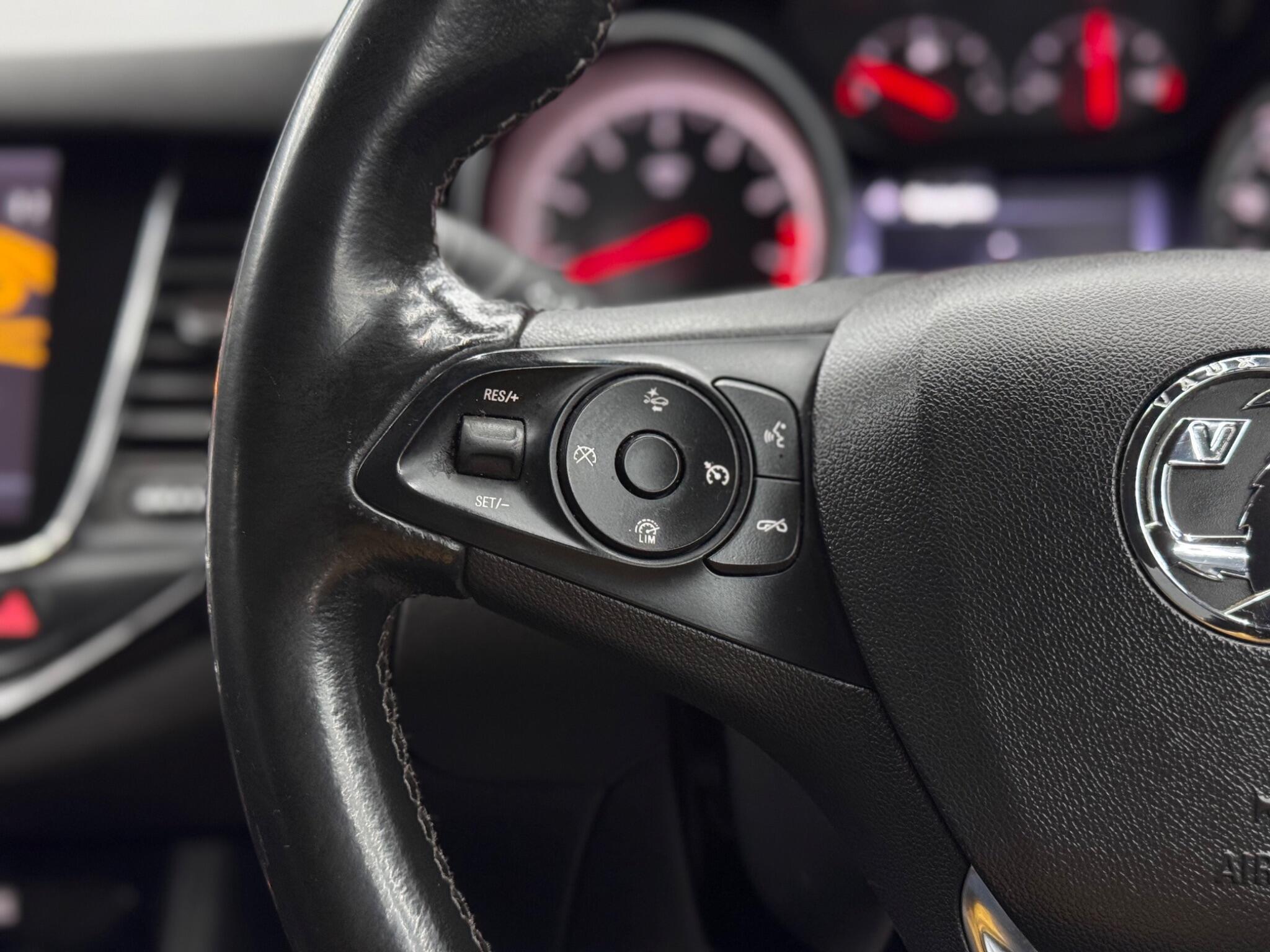 Vauxhall Astra 1.4i Turbo SRi Nav Euro 6 5dr 5dr Manual 2025