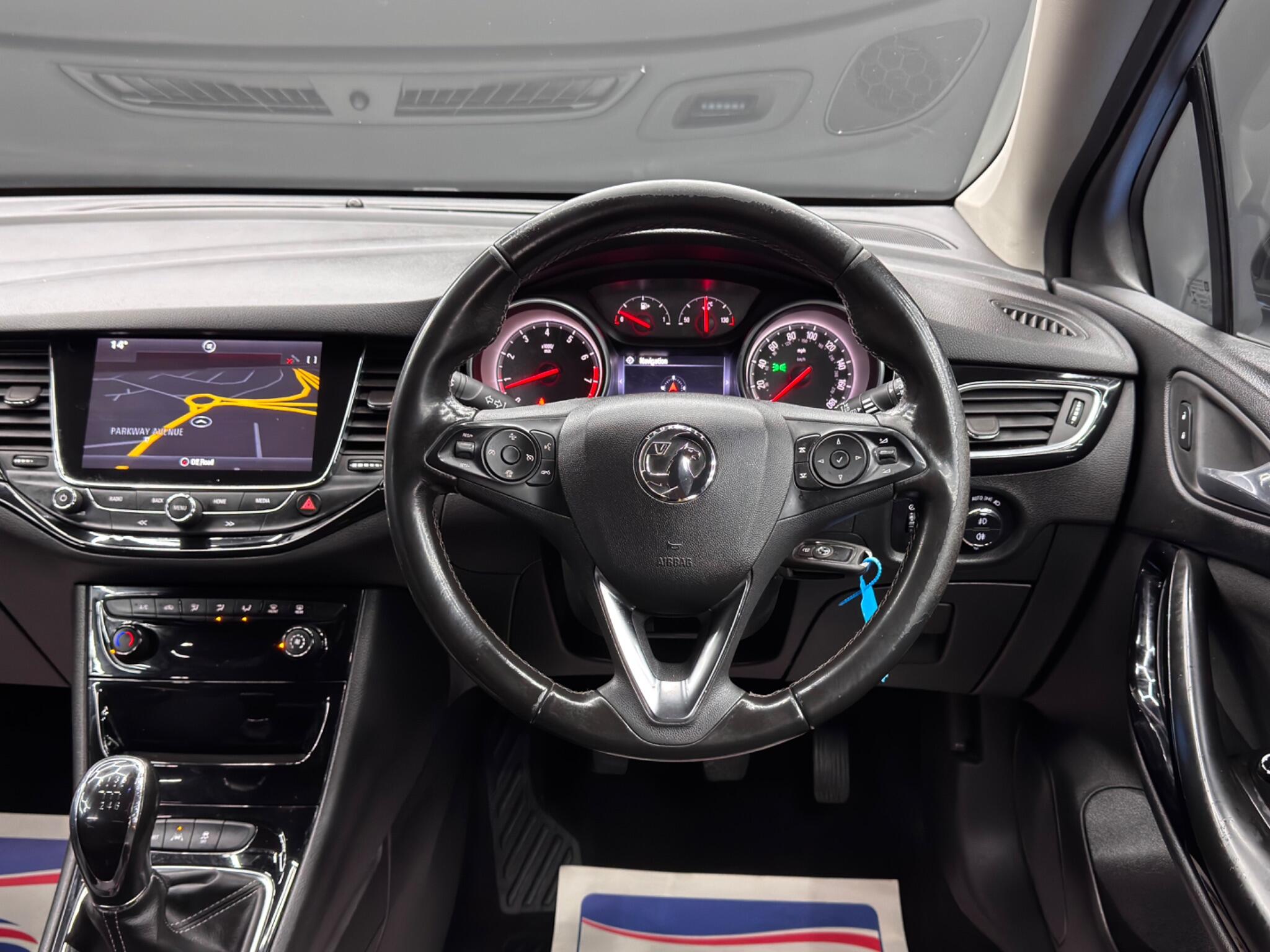 Vauxhall Astra 1.4i Turbo SRi Nav Euro 6 5dr 5dr Manual 2025