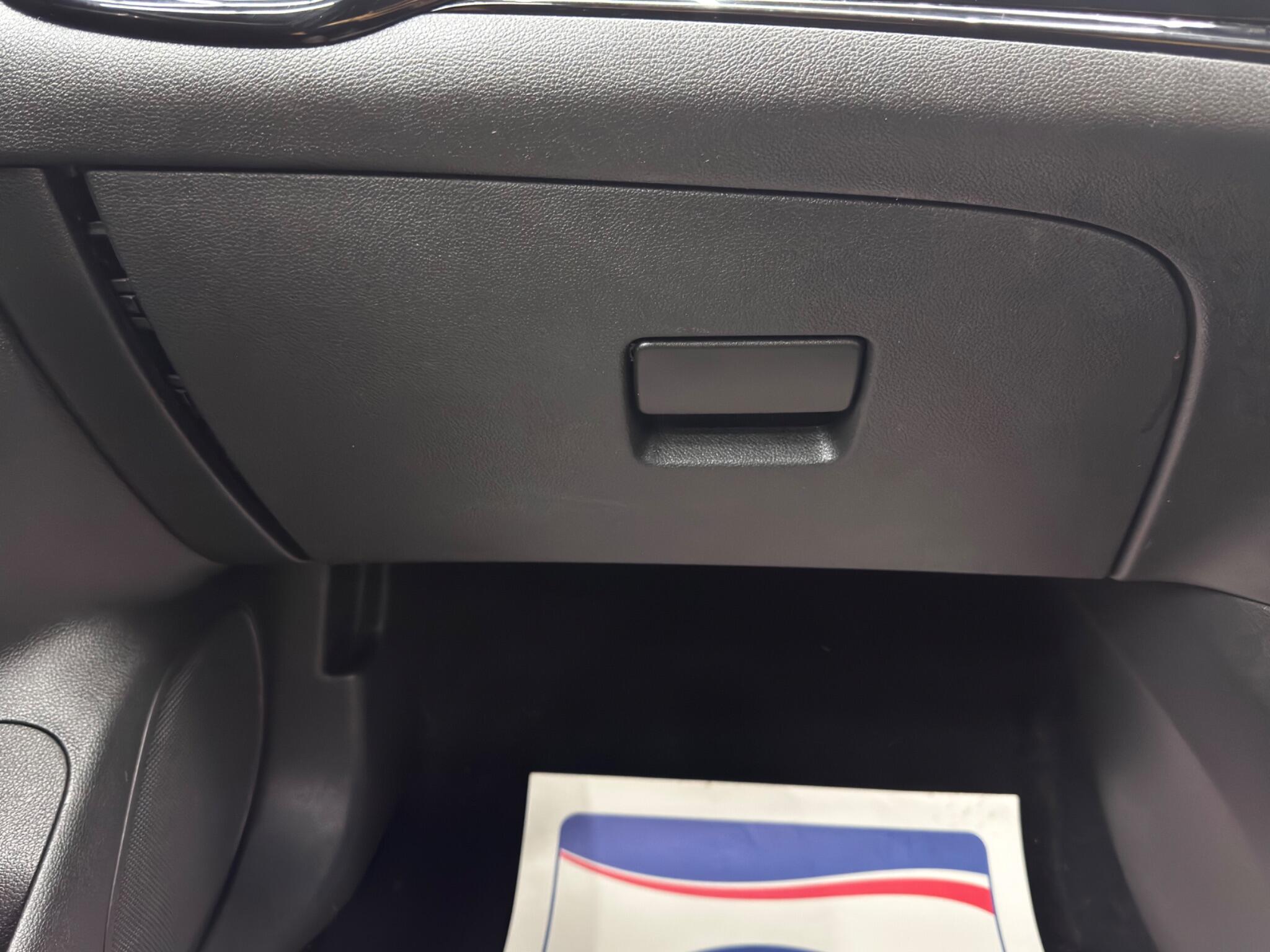 Vauxhall Astra 1.4i Turbo SRi Nav Euro 6 5dr 5dr Manual 2025