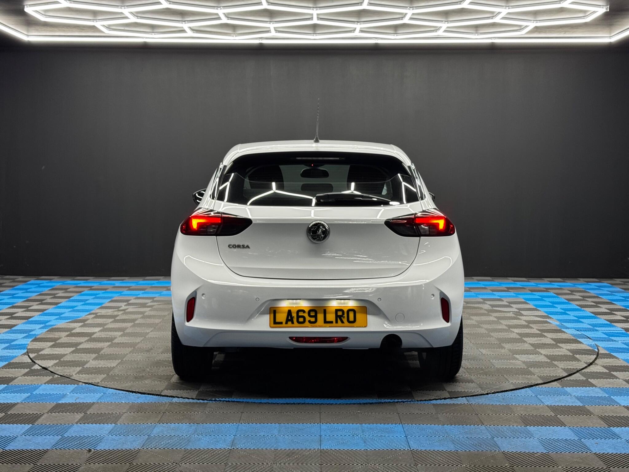 Vauxhall Corsa 1.2 SE Premium Euro 6 5dr 5dr Manual 2025