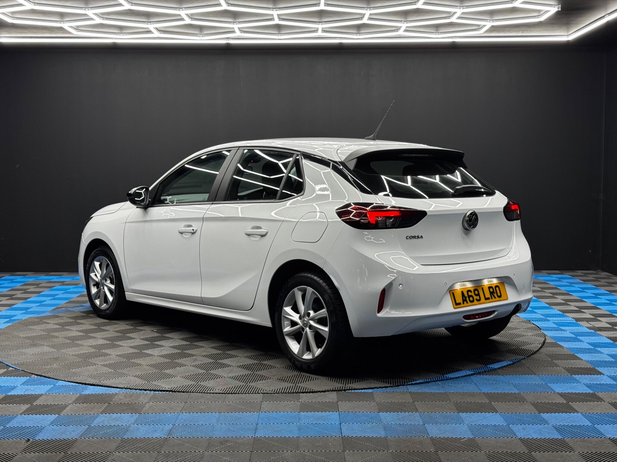 Vauxhall Corsa 1.2 SE Premium Euro 6 5dr 5dr Manual 2025
