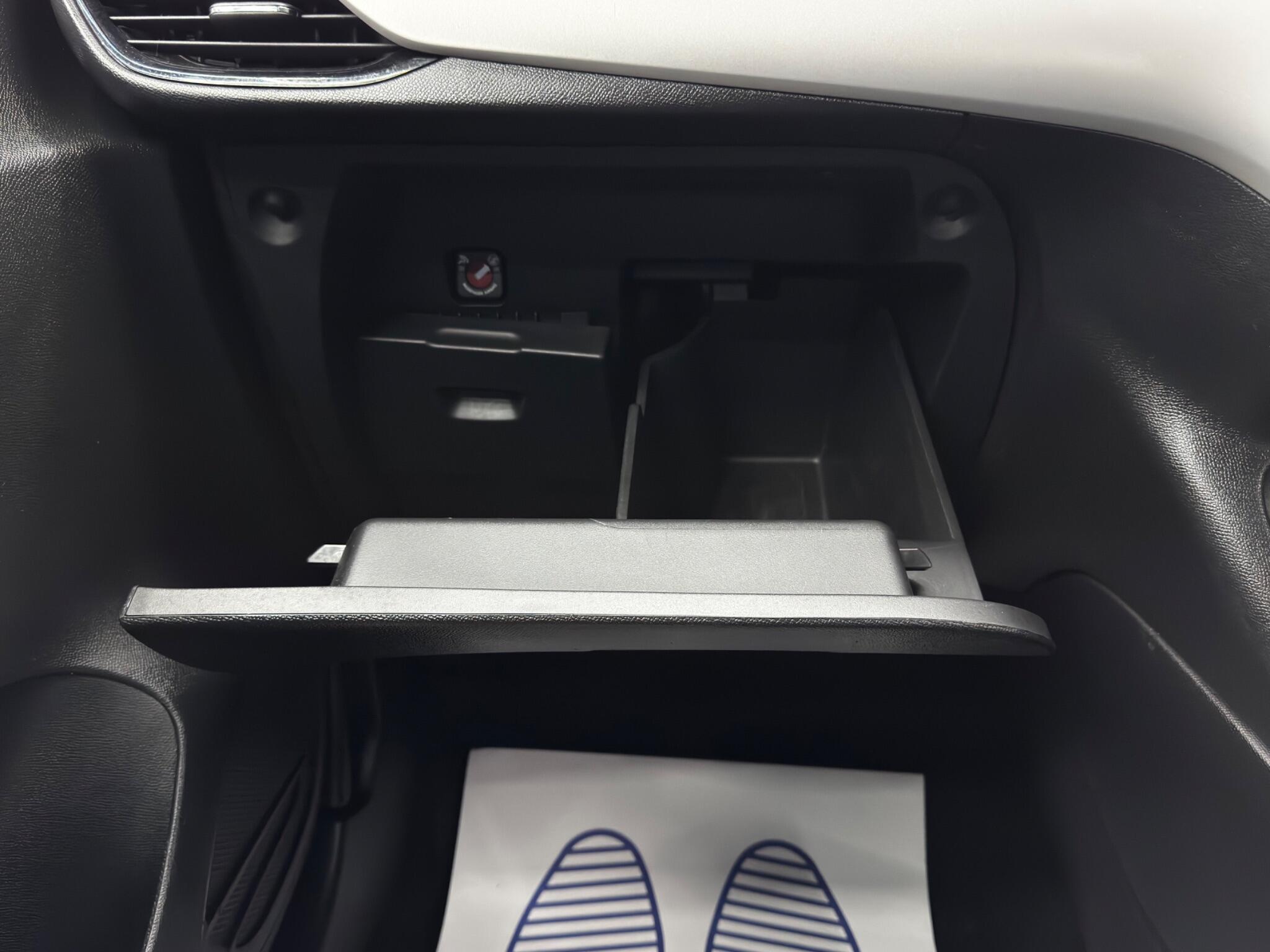 Vauxhall Corsa 1.2 SE Premium Euro 6 5dr 5dr Manual 2025