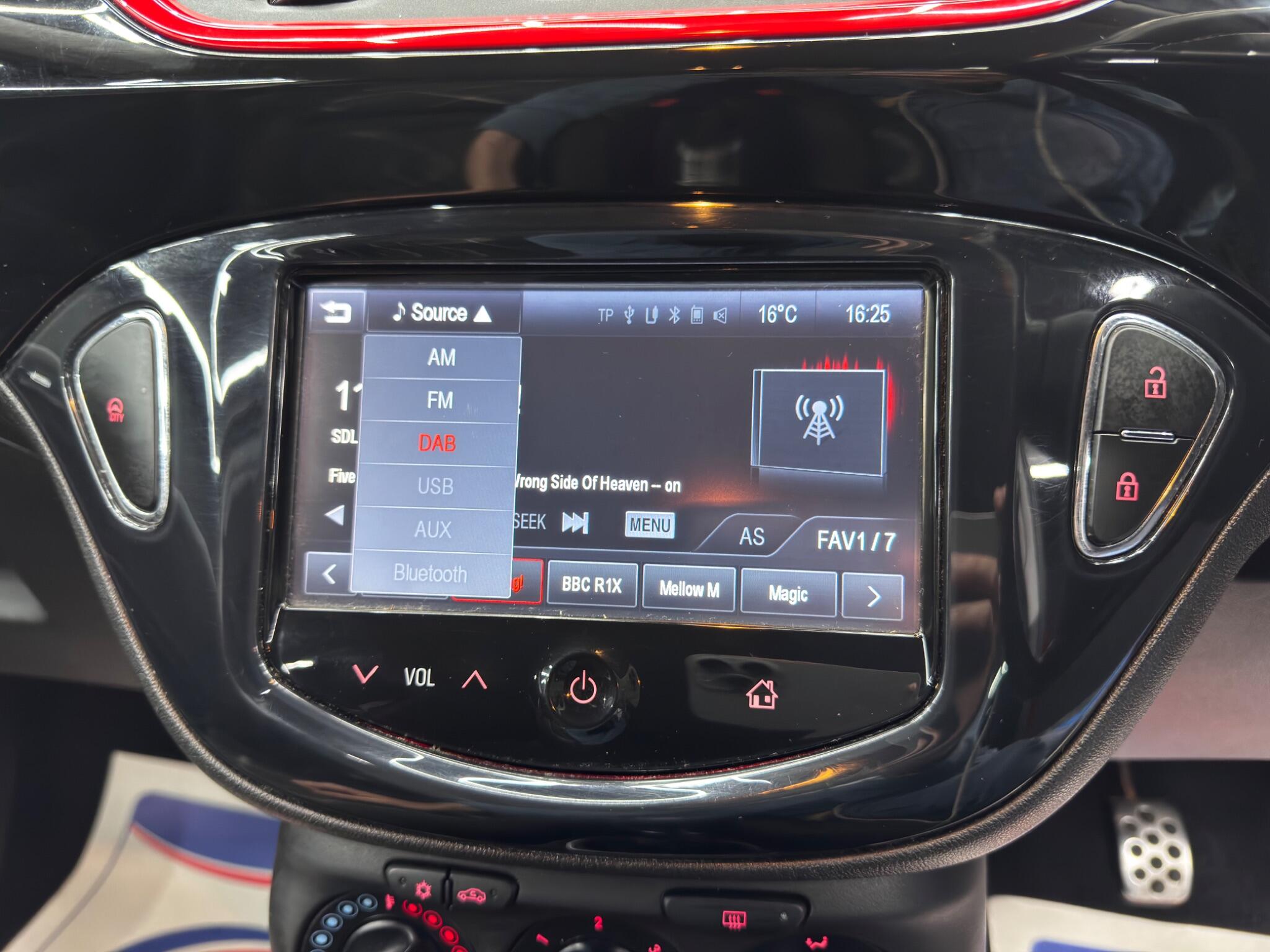 Vauxhall Corsa 1.4i ecoTEC Limited Edition Euro 6 5dr 5dr Manual 2025