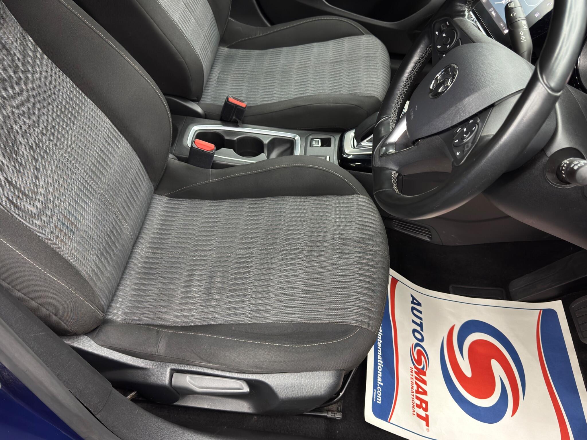 Vauxhall Corsa electric 50kWh SE Nav Auto 5dr (7.4Kw Charger) 5dr Automatic 2026