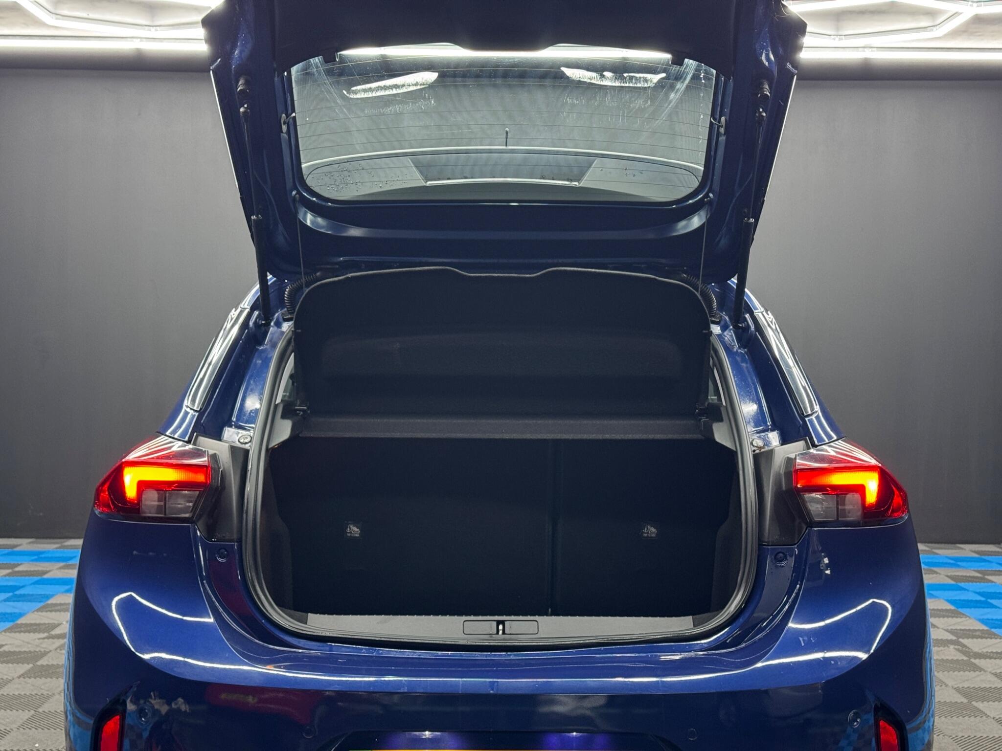 Vauxhall Corsa electric 50kWh SE Nav Auto 5dr (7.4Kw Charger) 5dr Automatic 2026