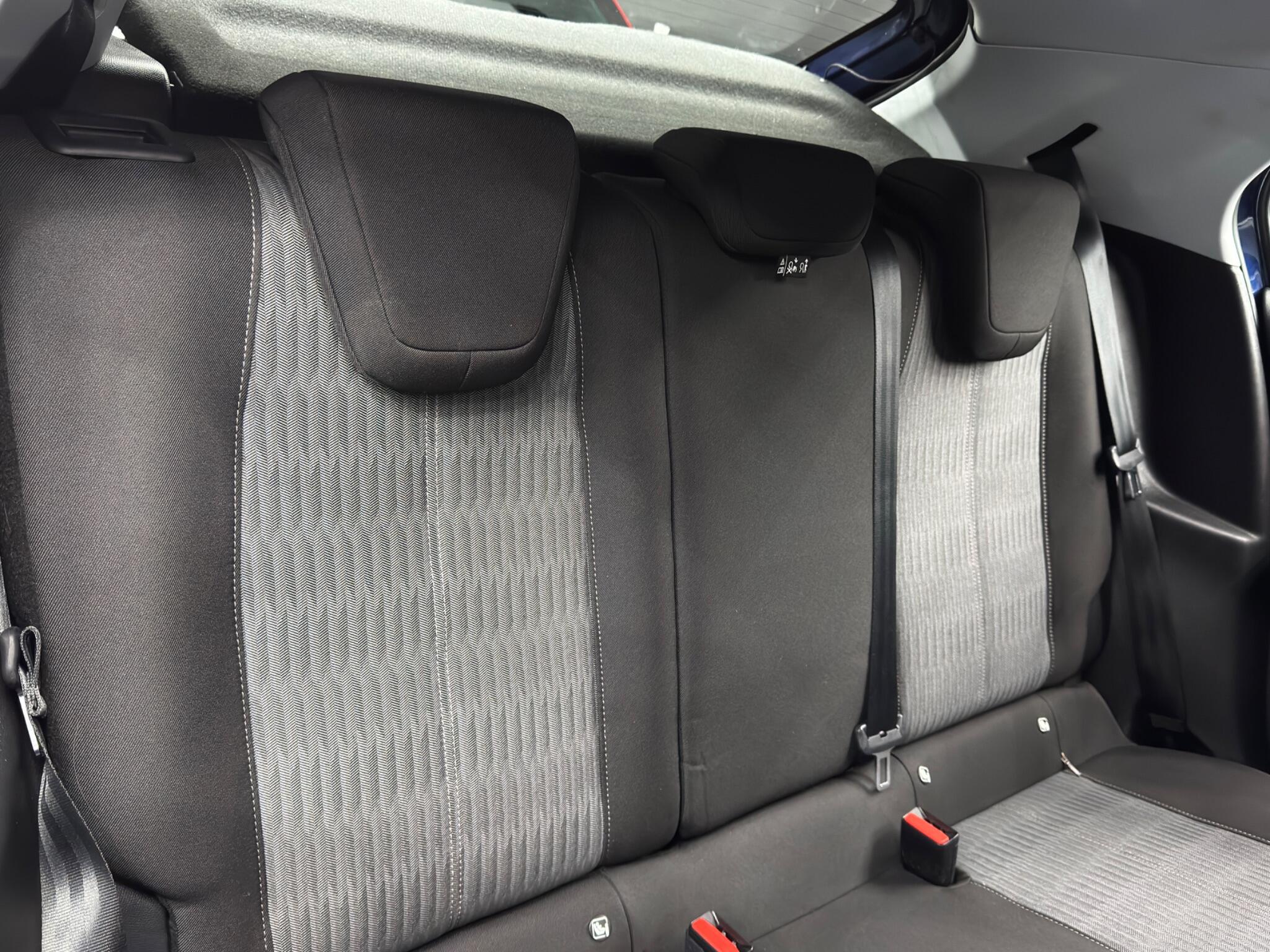 Vauxhall Corsa electric 50kWh SE Nav Auto 5dr (7.4Kw Charger) 5dr Automatic 2026