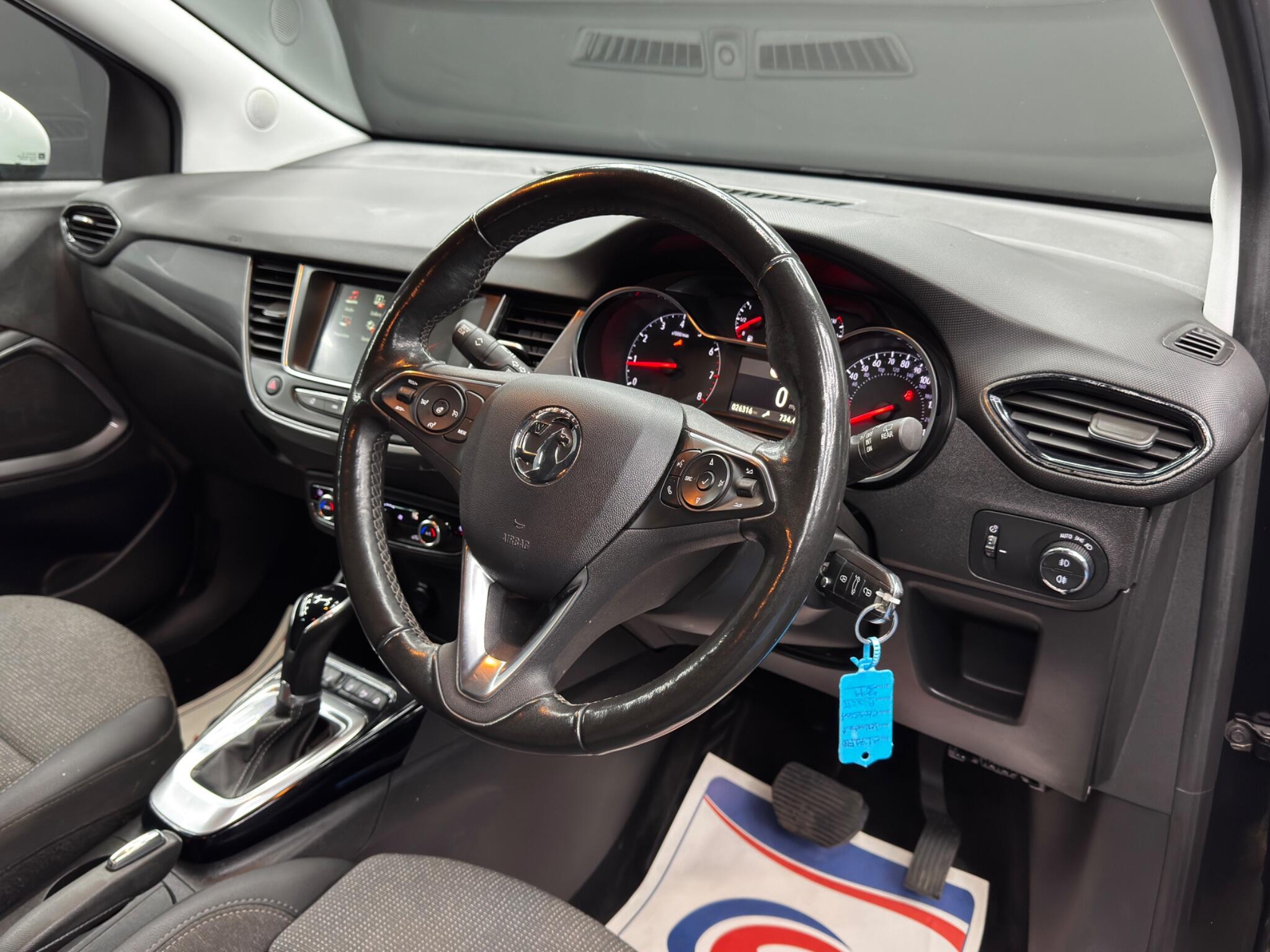 Vauxhall Crossland 1.2 Turbo Elite Auto Euro 6 (s/s) 5dr 5dr Automatic 2026