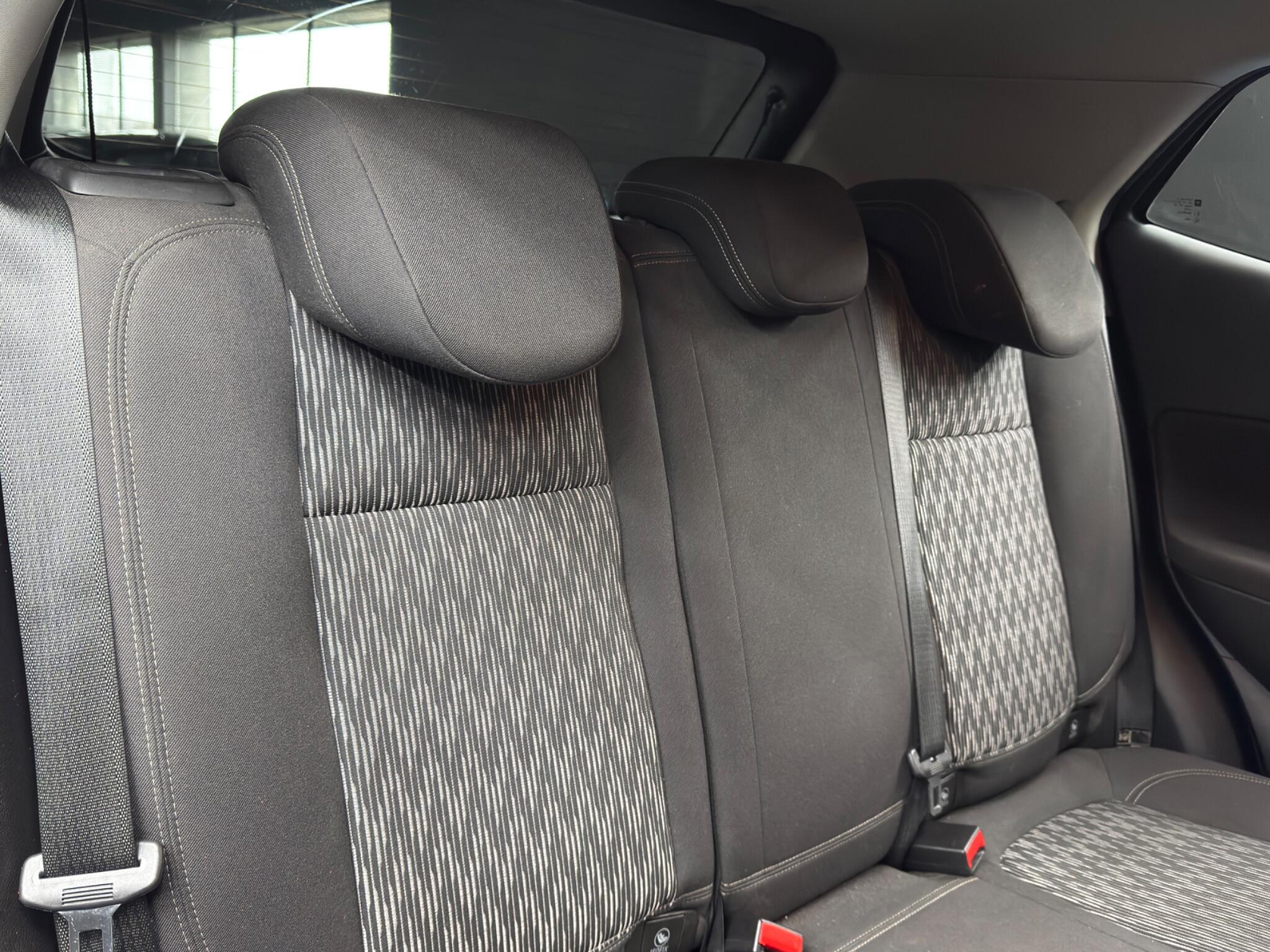 Vauxhall Mokka 1.4T Exclusiv 4WD Euro 5 (s/s) 5dr 5dr Manual 2026