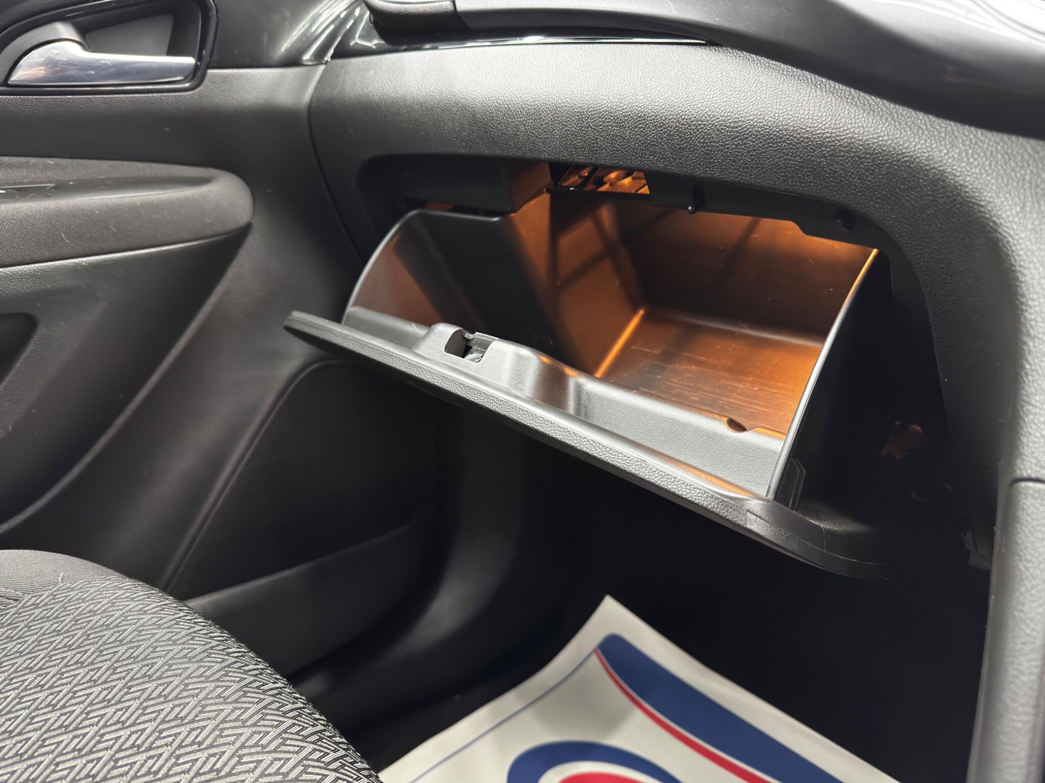 Vauxhall Mokka X 1.4i Turbo ecoTEC Active Euro 6 (s/s) 5dr 5dr Manual 2025