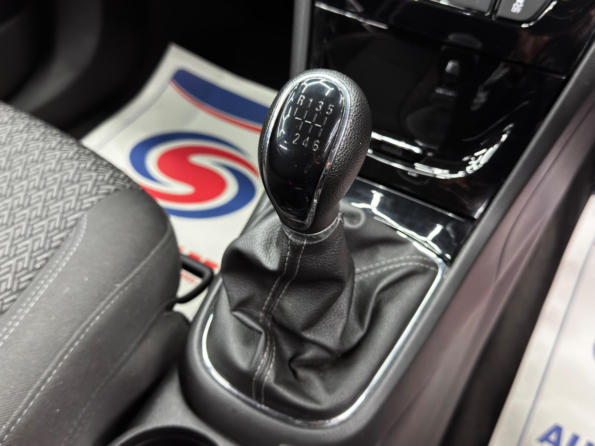 Vauxhall Mokka X 1.4i Turbo ecoTEC Active Euro 6 (s/s) 5dr 5dr Manual 2025