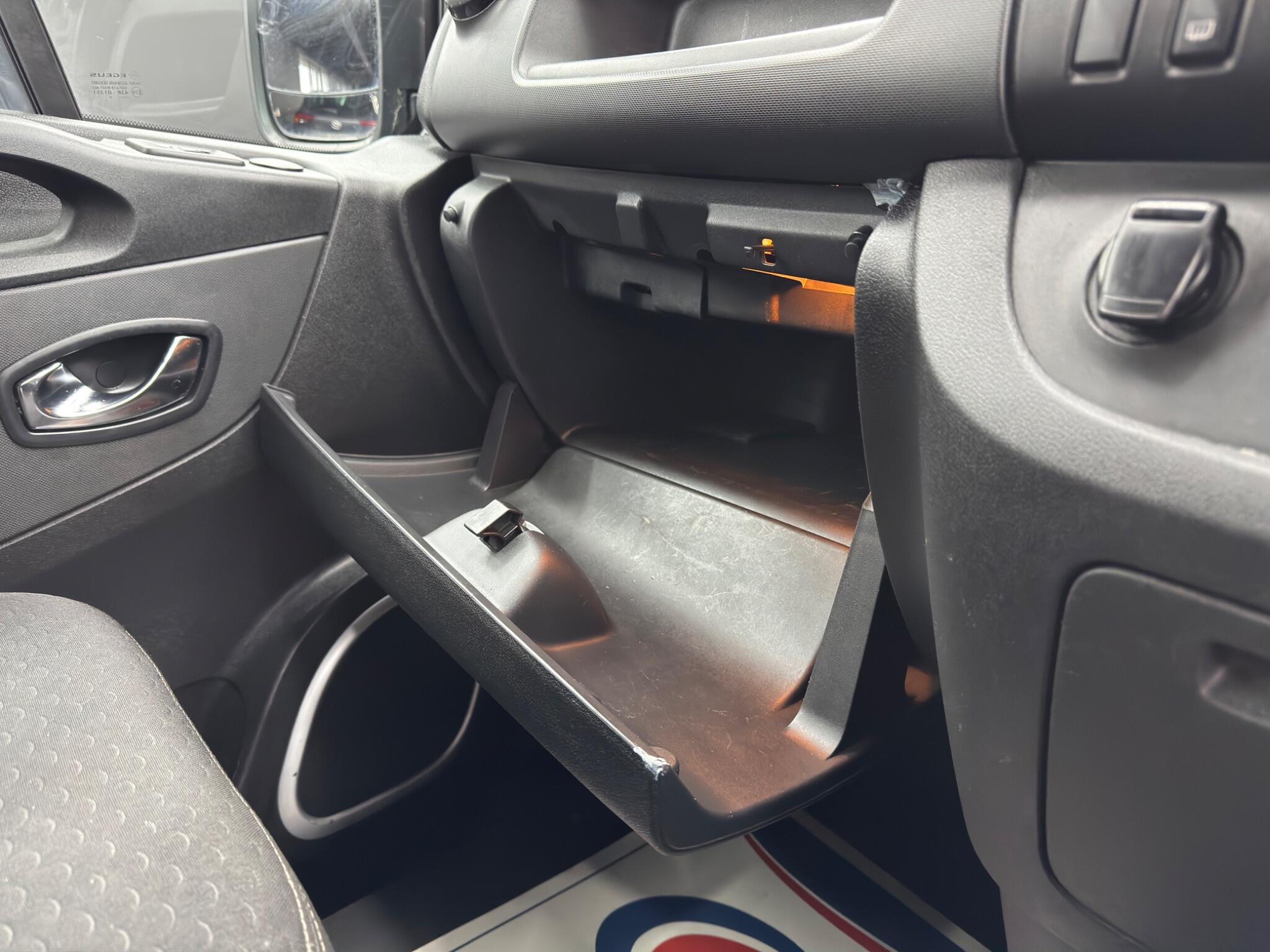 Vauxhall Vivaro 1.6 CDTi 2900 BiTurbo ecoTEC Sportive Crew Van L1 H1 Euro 6 (s/s) 5dr (6 Seat) 5dr Manual 2026