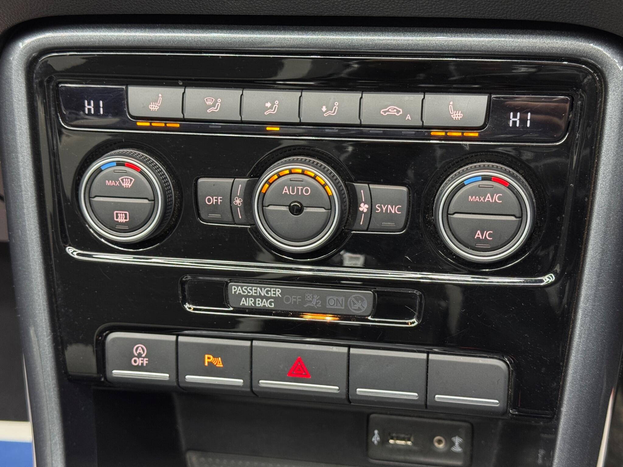 Volkswagen Beetle 2.0 TDI BlueMotion Tech R-Line Cabriolet DSG Euro 6 (s/s) 2dr 2dr Automatic 2026