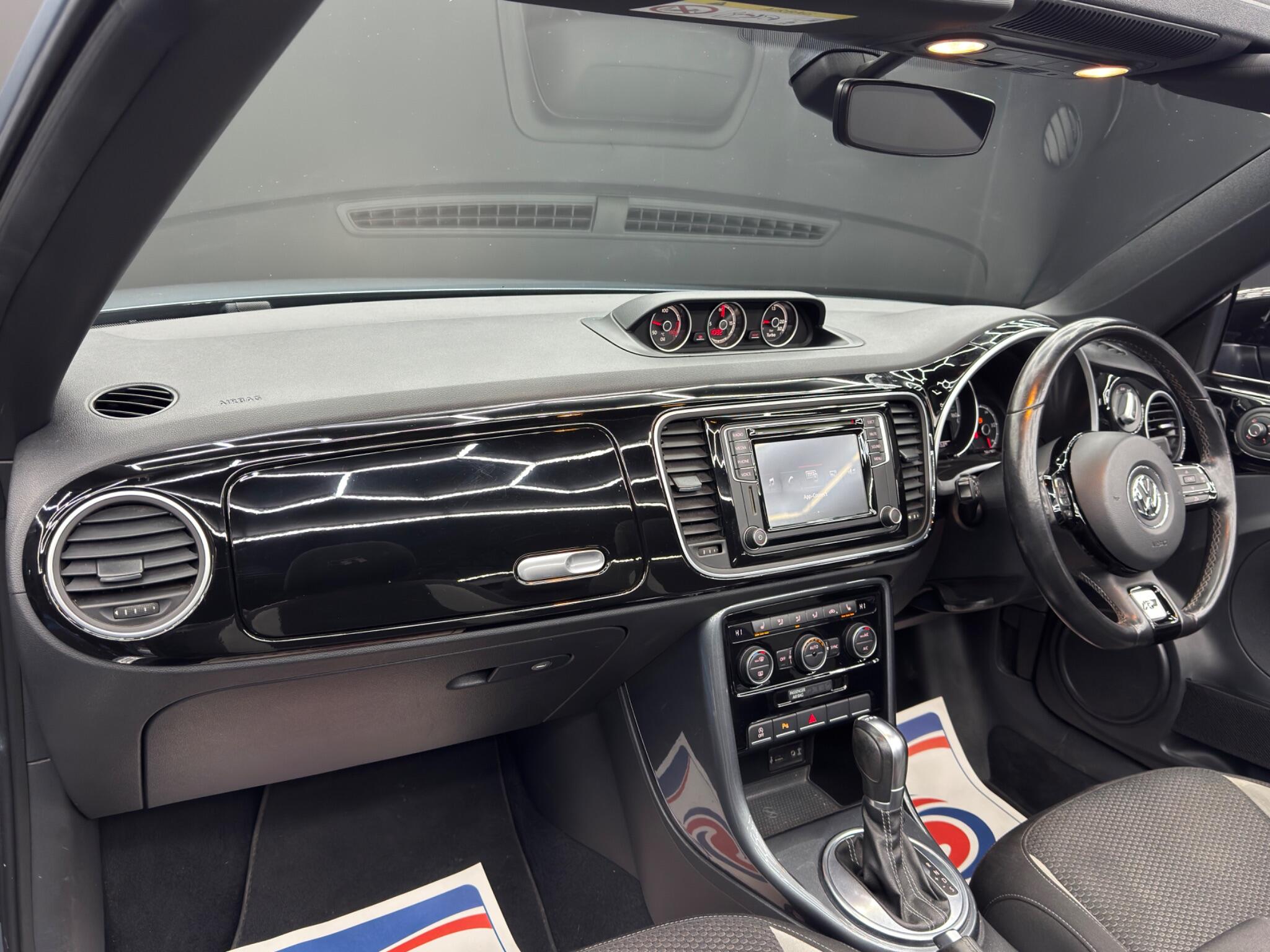 Volkswagen Beetle 2.0 TDI BlueMotion Tech R-Line Cabriolet DSG Euro 6 (s/s) 2dr 2dr Automatic 2026