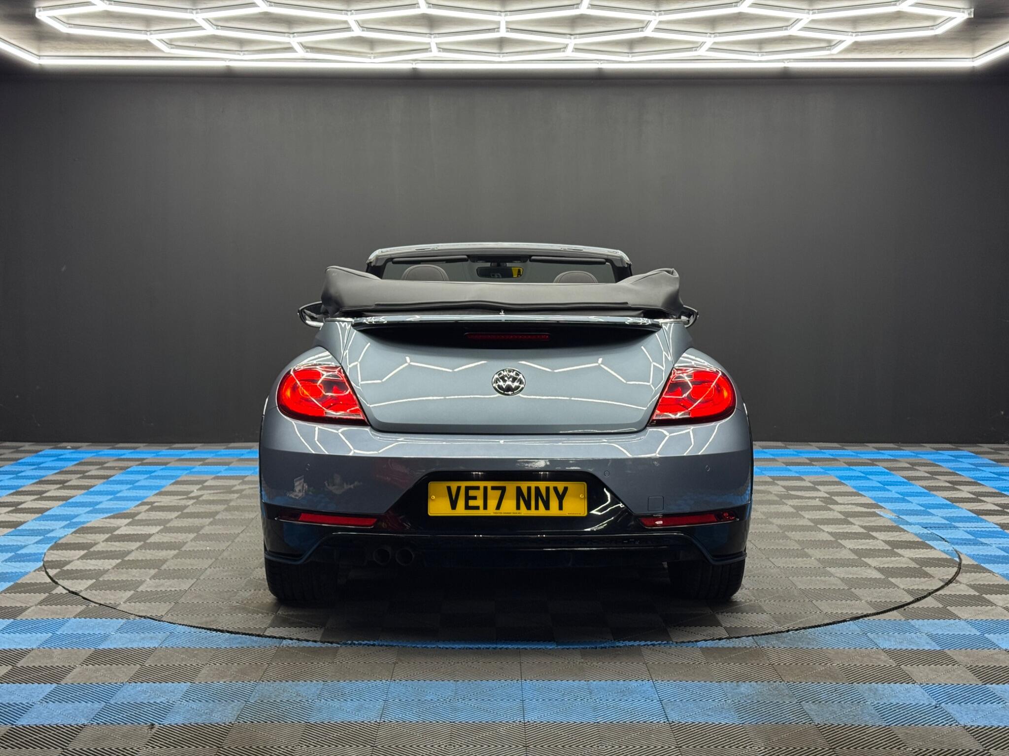 Volkswagen Beetle 2.0 TDI BlueMotion Tech R-Line Cabriolet DSG Euro 6 (s/s) 2dr 2dr Automatic 2026