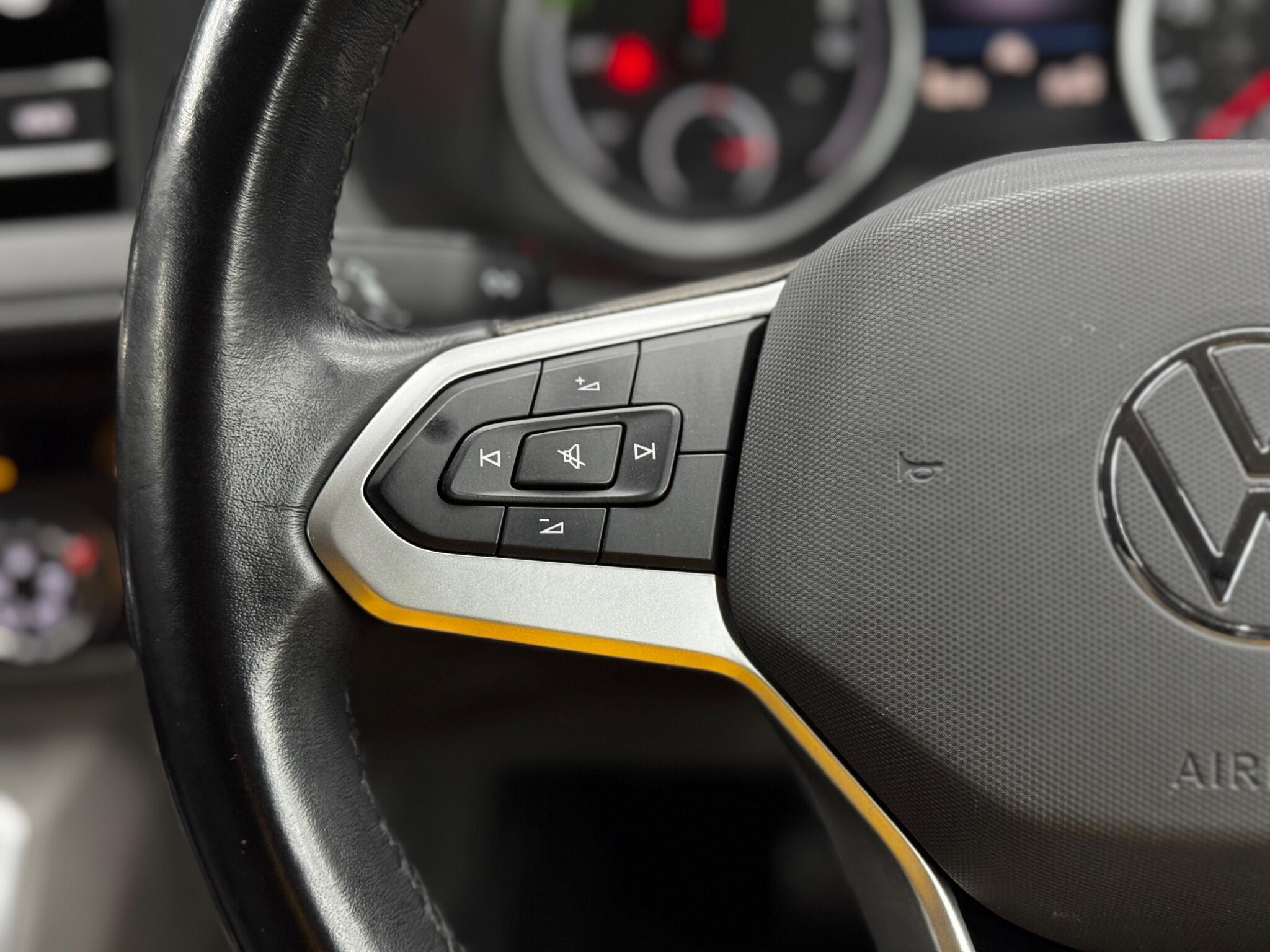 Volkswagen e-Transporter e 110 37.3kWh Advance Auto LWB 5dr 5dr Automatic 2025