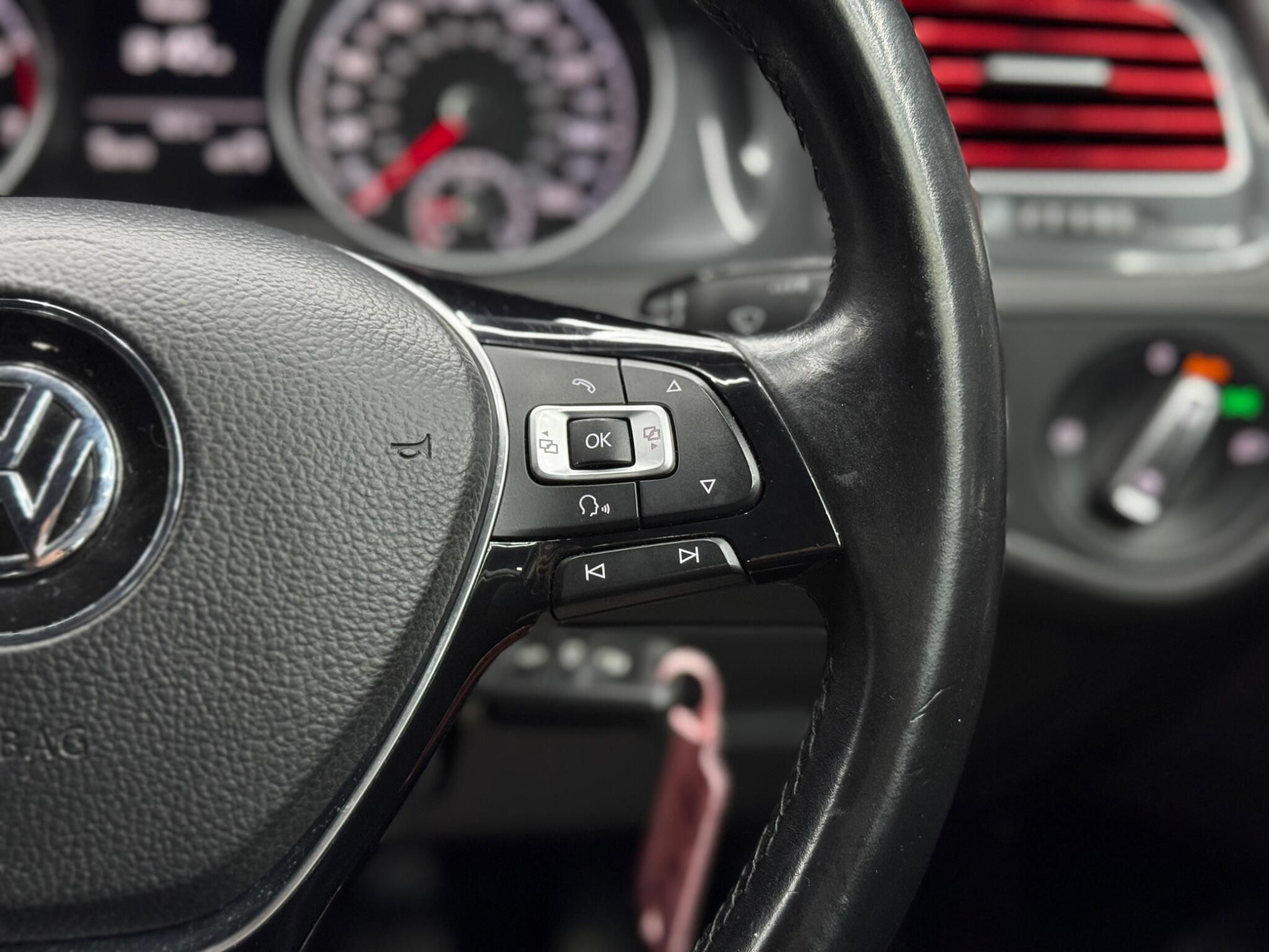 Volkswagen Golf 1.0 TSI SE Nav Euro 6 (s/s) 5dr 5dr Manual 2026