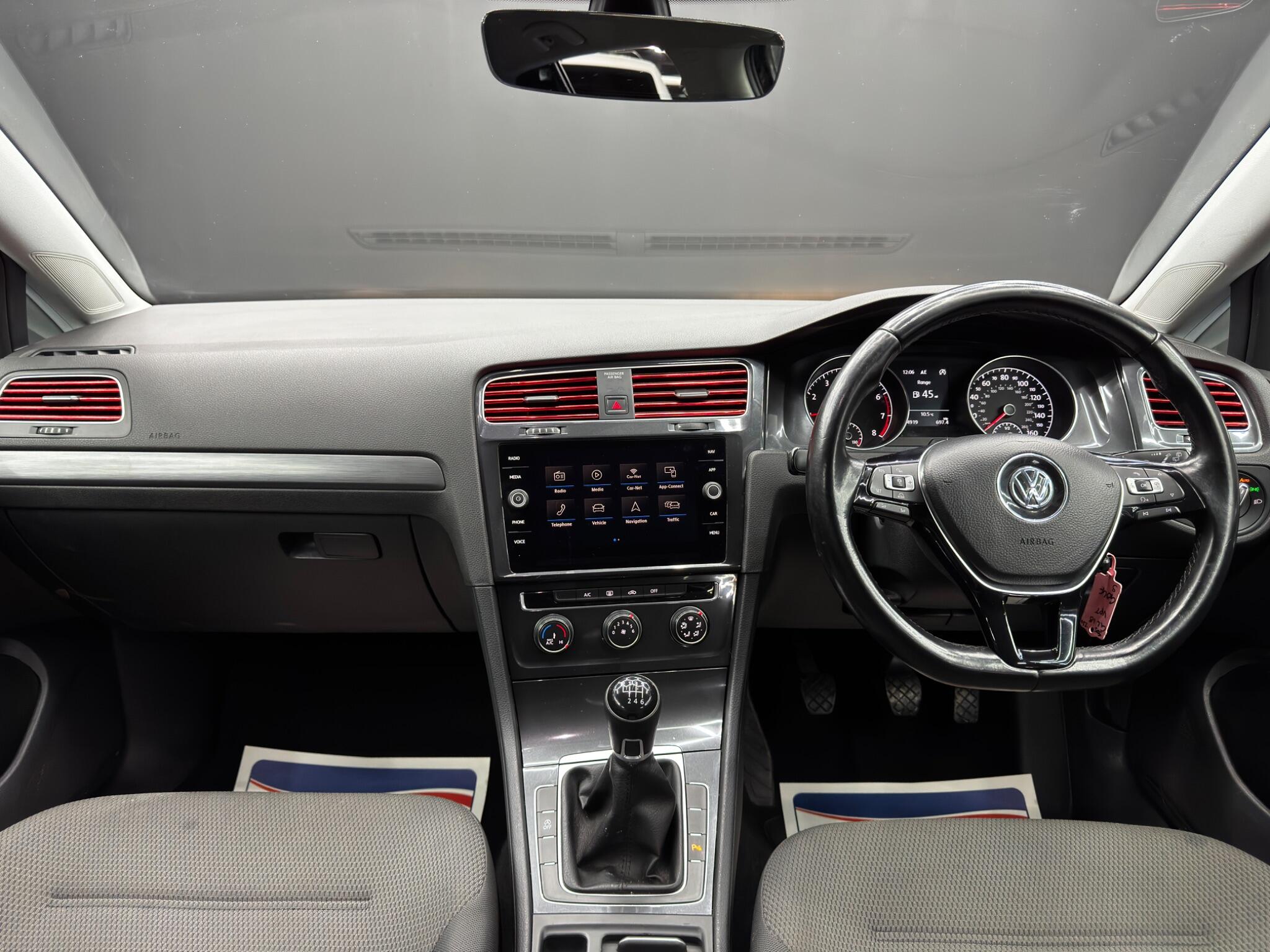 Volkswagen Golf 1.0 TSI SE Nav Euro 6 (s/s) 5dr 5dr Manual 2026