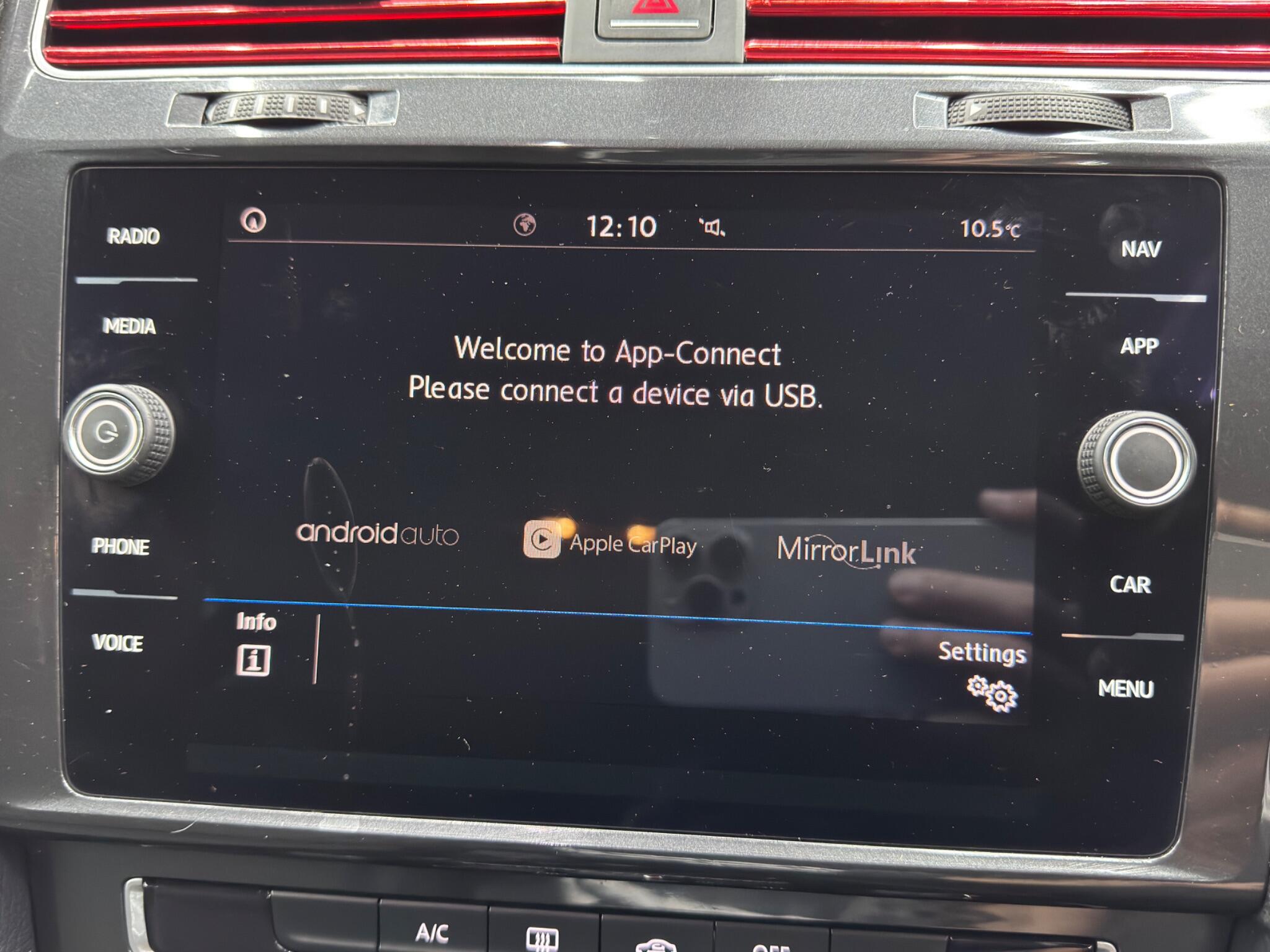 Volkswagen Golf 1.0 TSI SE Nav Euro 6 (s/s) 5dr 5dr Manual 2026