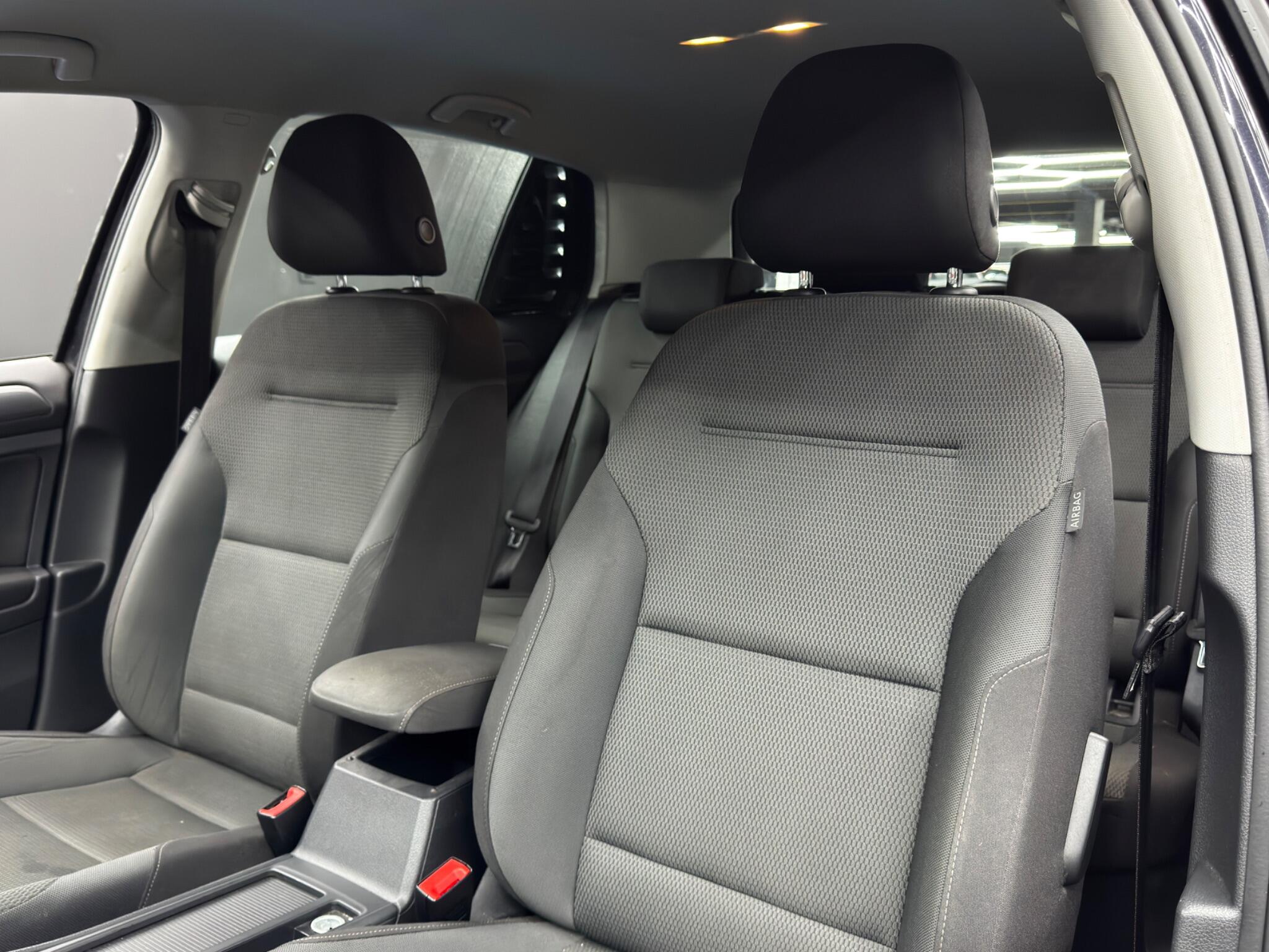 Volkswagen Golf 1.0 TSI SE Nav Euro 6 (s/s) 5dr 5dr Manual 2026