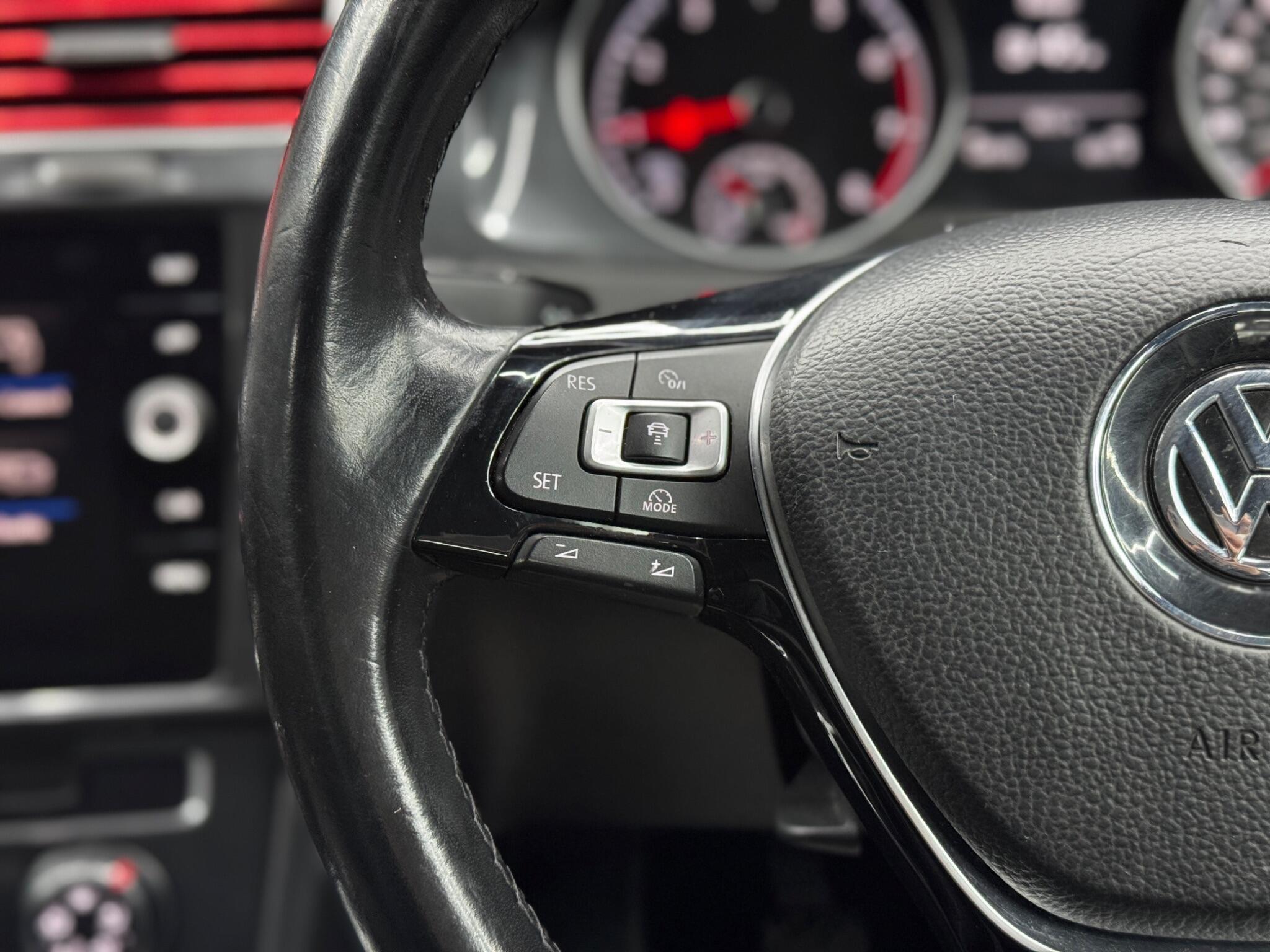 Volkswagen Golf 1.0 TSI SE Nav Euro 6 (s/s) 5dr 5dr Manual 2026